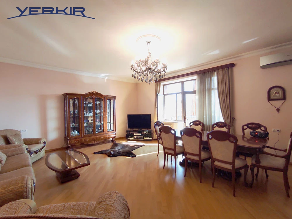 Բնակարաններ Կոդ` 9+308957