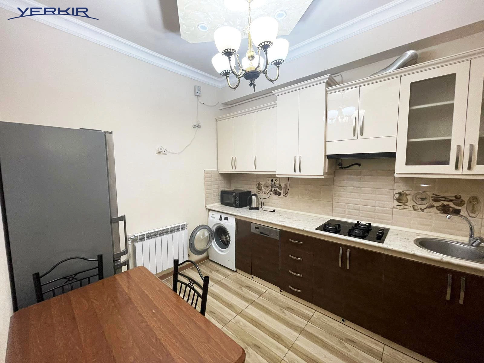 Apartments Code: 5+314002