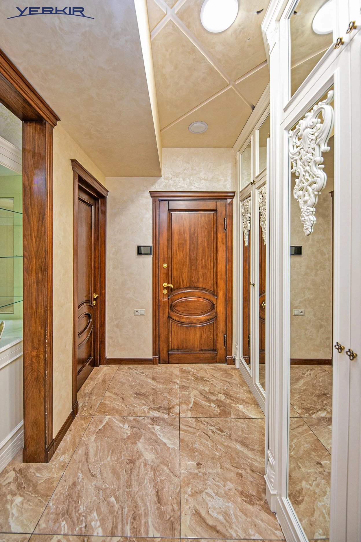 Квартиры Код 5+217916