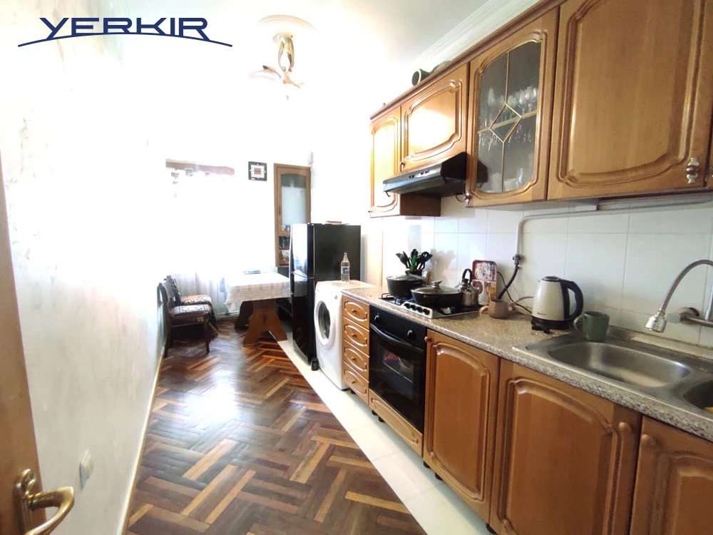 Բնակարաններ Կոդ` 2+403742