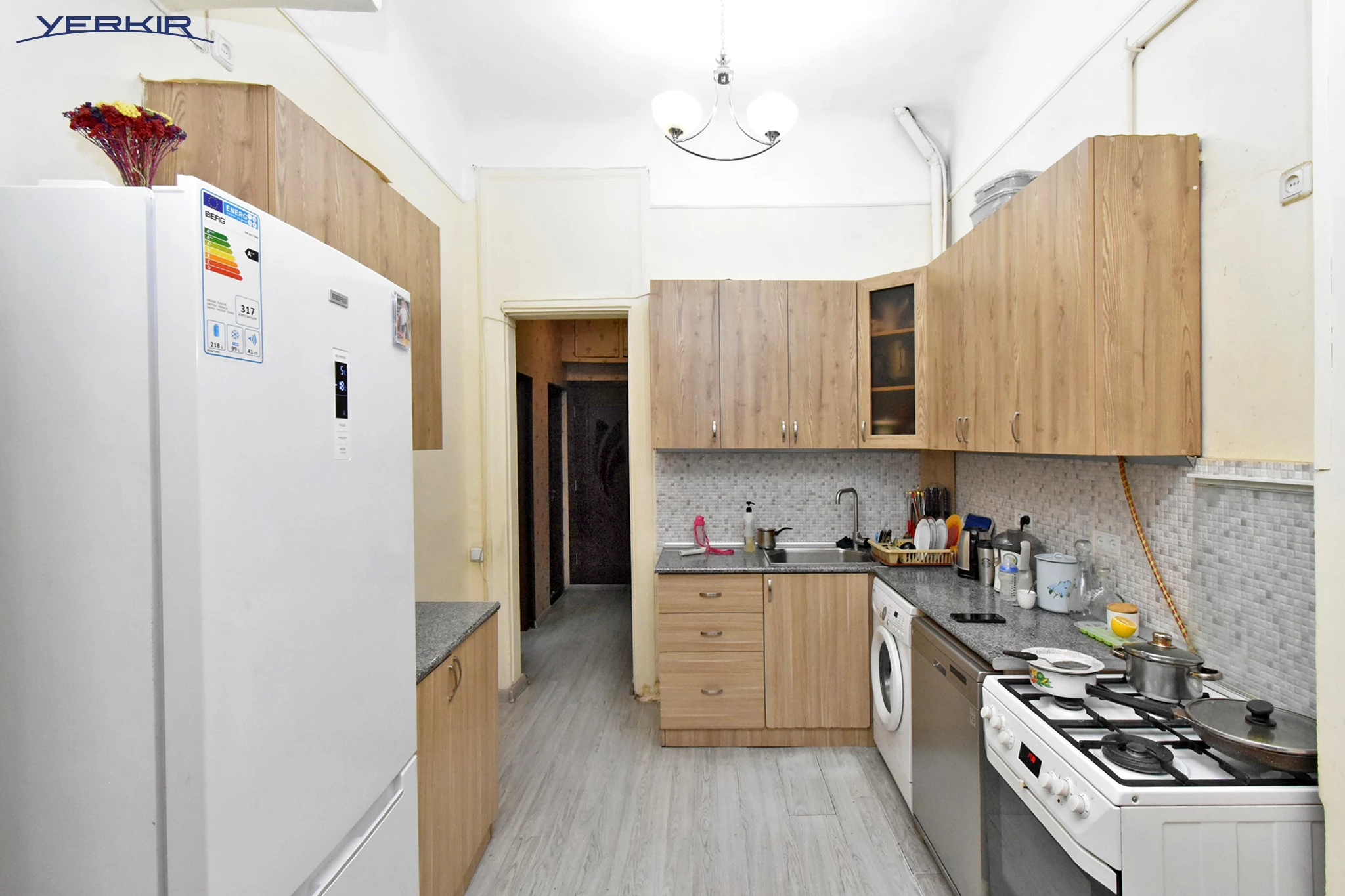 Բնակարաններ Կոդ` 5+221333