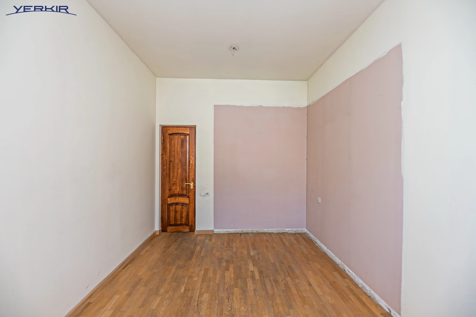 Բնակարաններ Կոդ` 5+819431