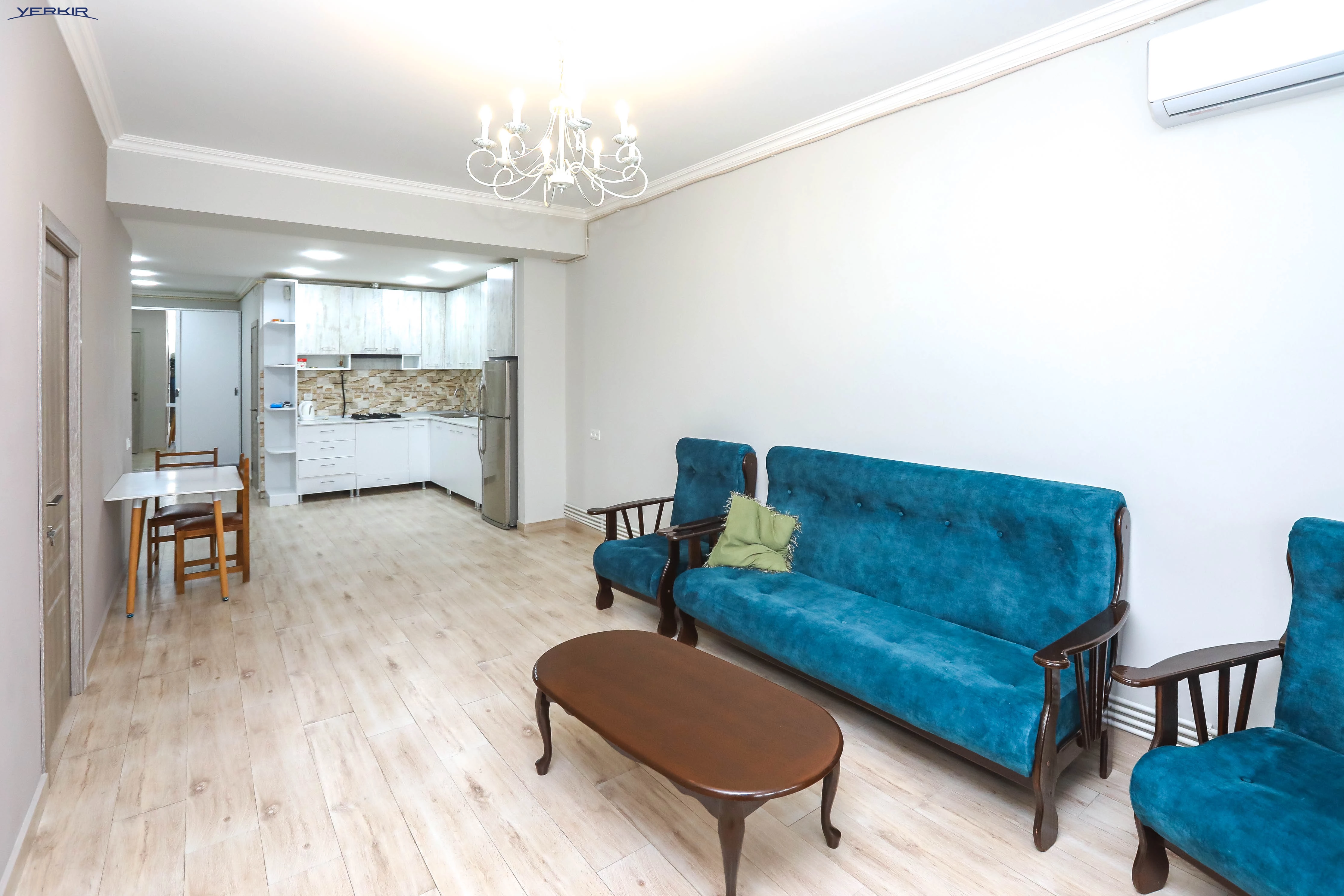 Apartments Code: 10+320598