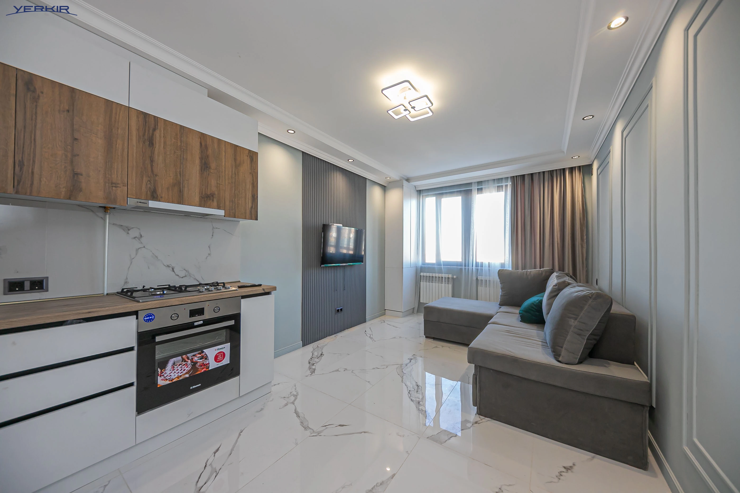 Apartments Code: 5+221692