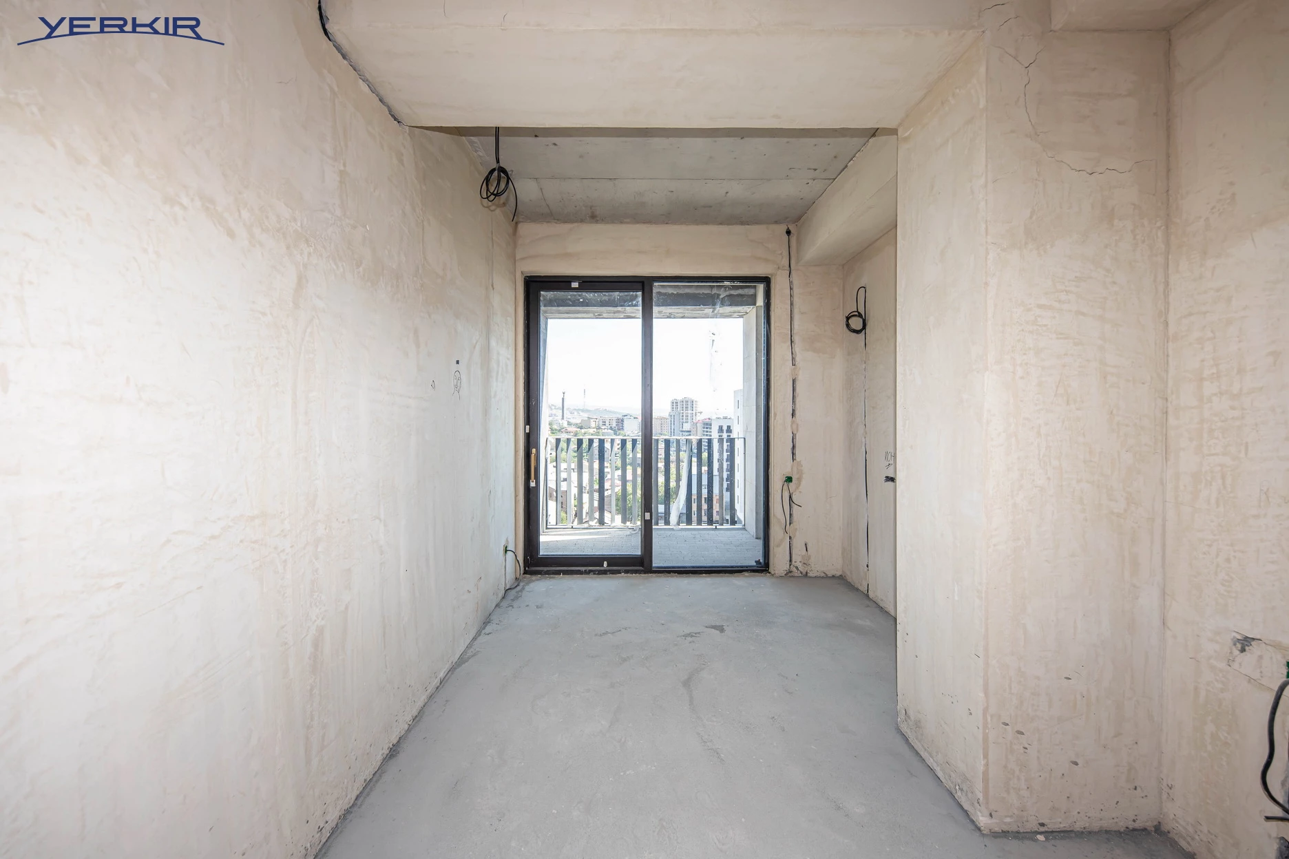 Apartments Code: 5+410523