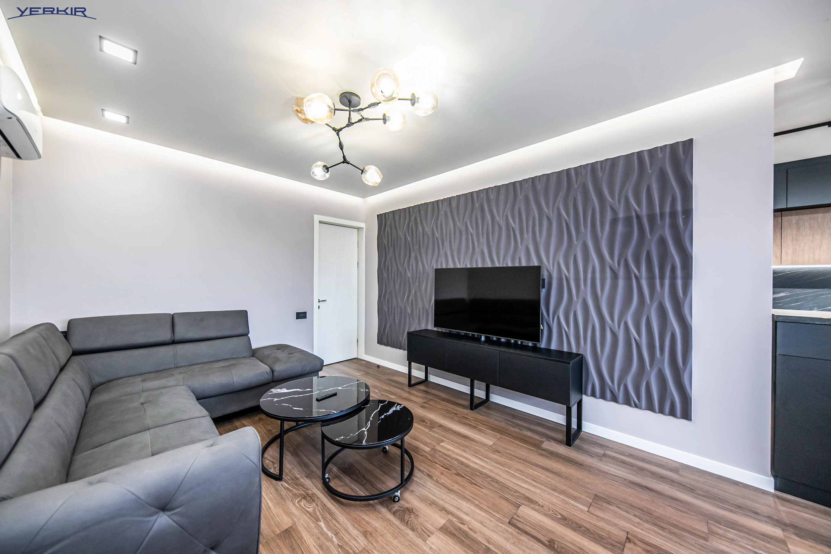 Apartments Code: 5+316054