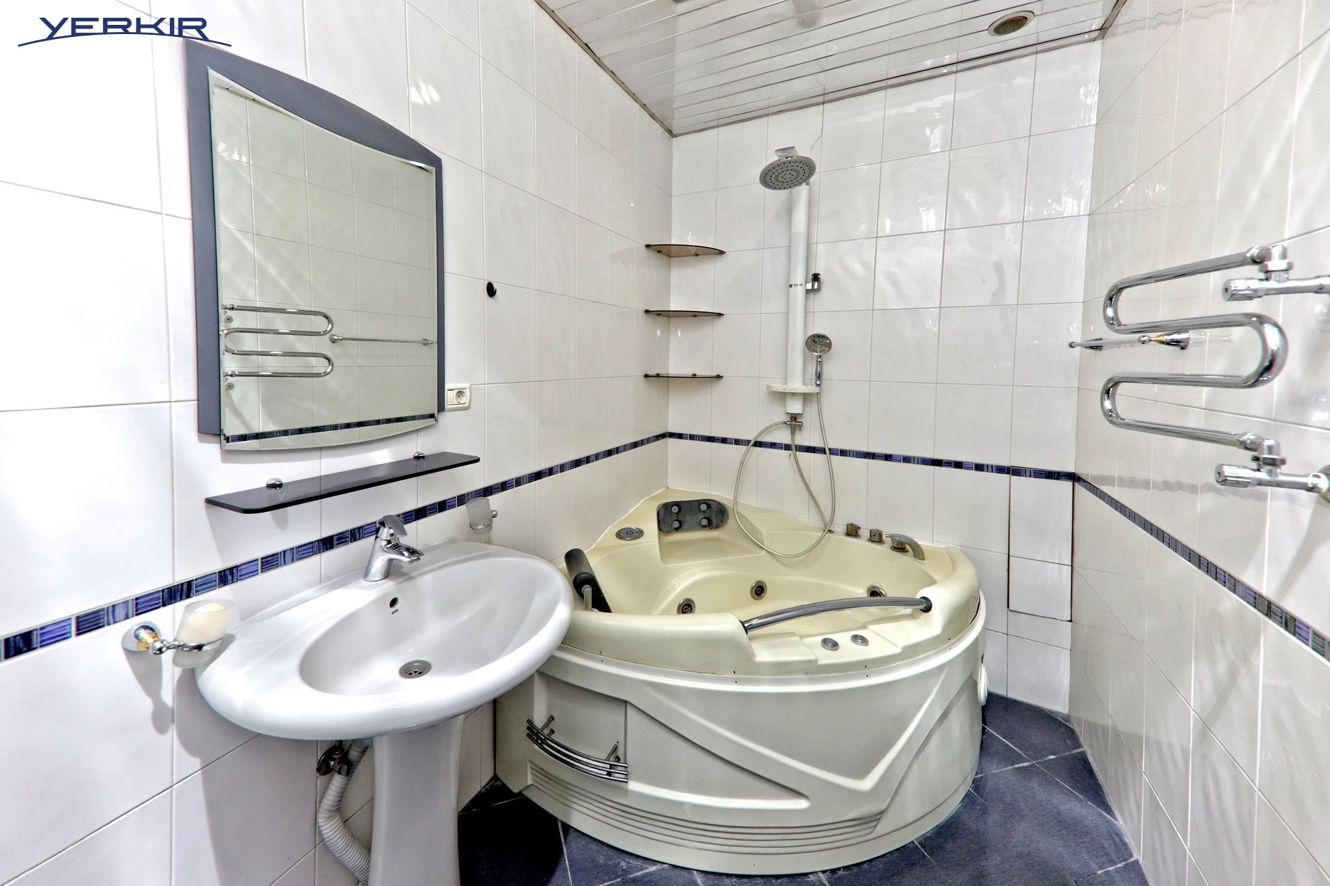 Квартиры Код 2+415733