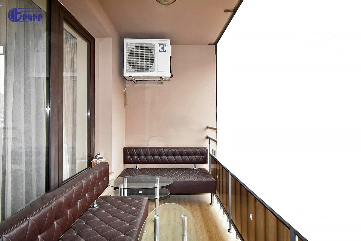 Բնակարաններ Կոդ` 10+32007