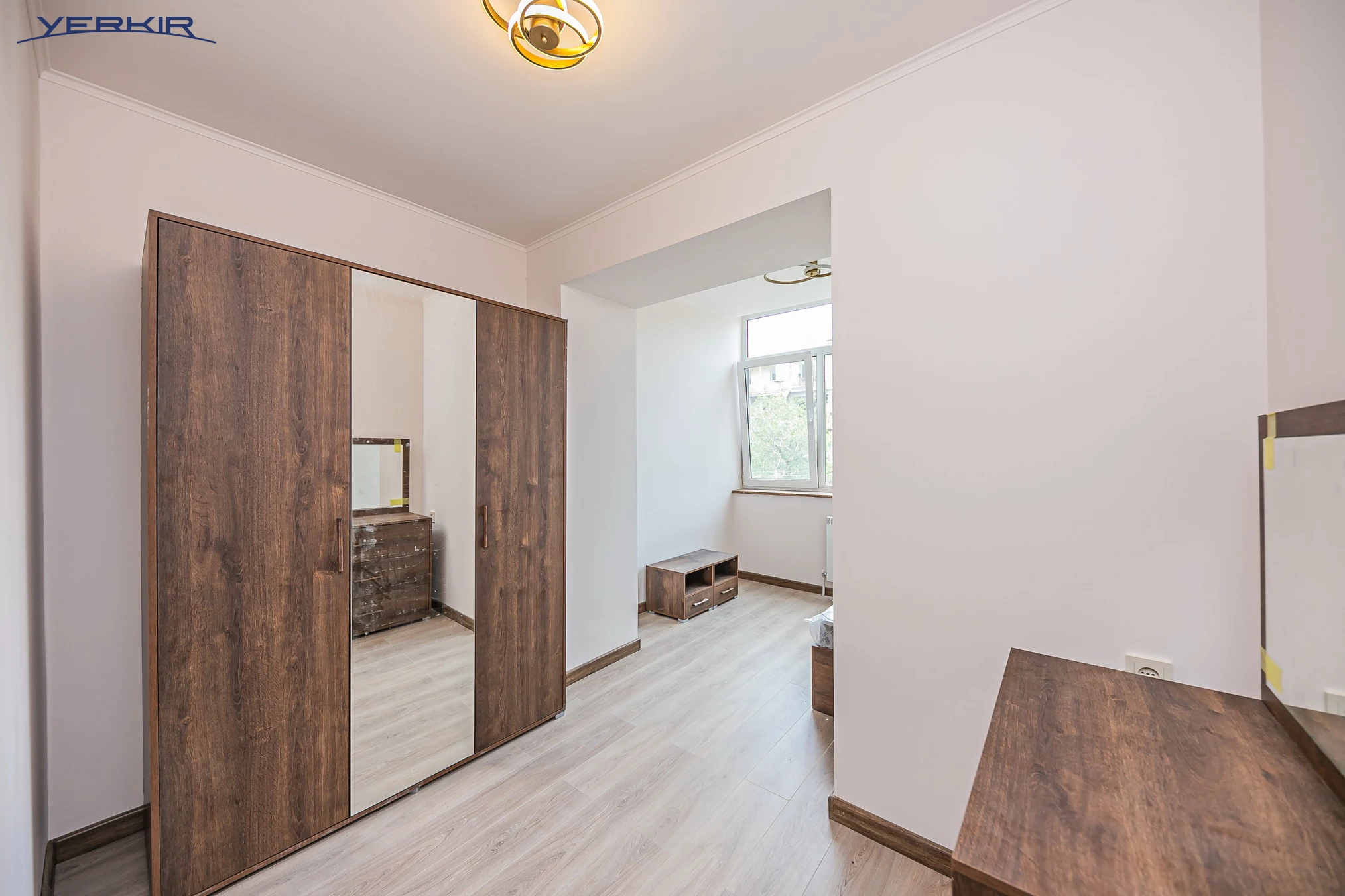 Բնակարաններ Կոդ` 1+219040