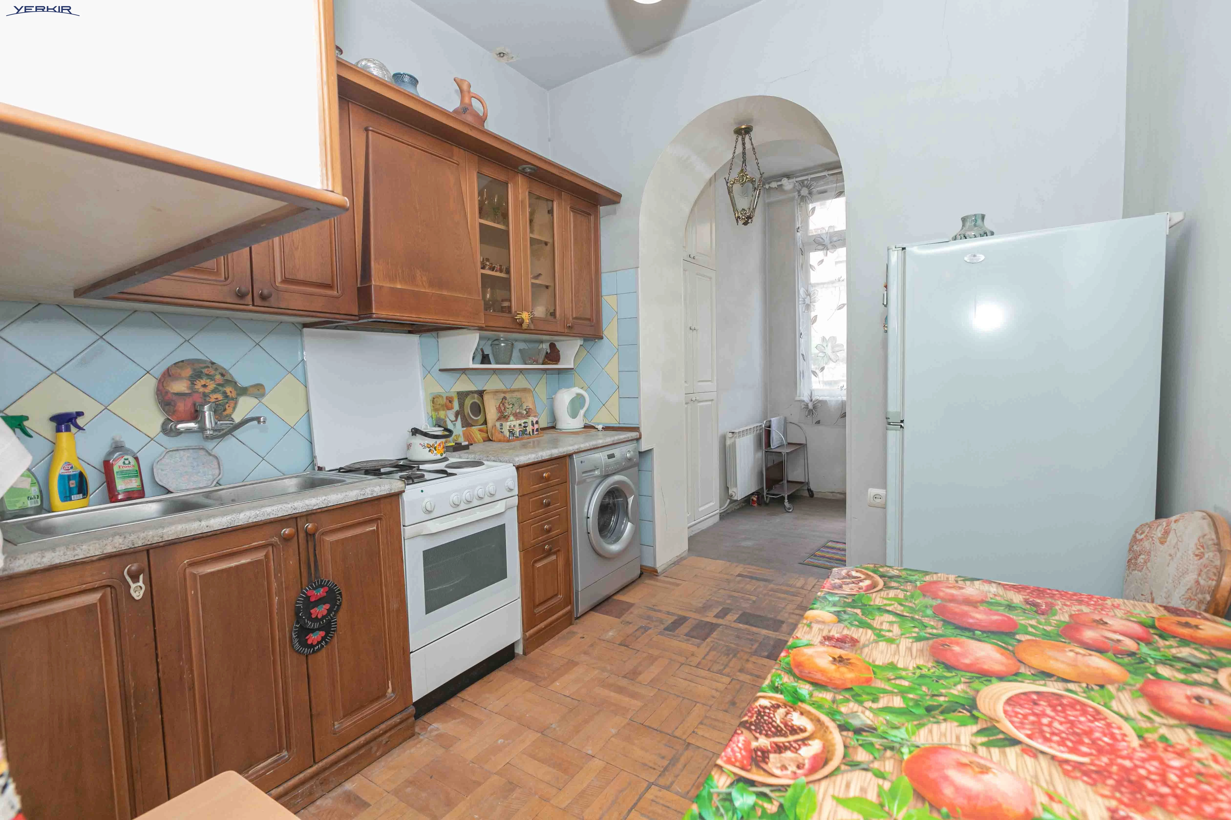 Квартиры Код 5+219467