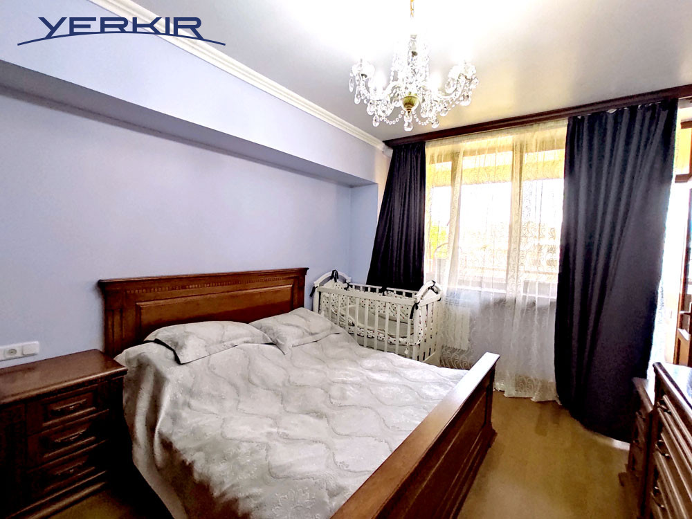 Բնակարաններ Կոդ` 3+205006