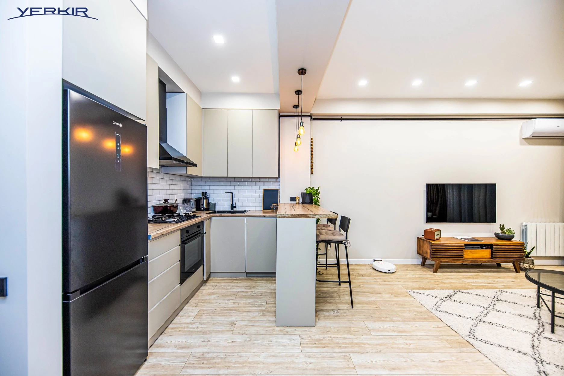 Квартиры Код 9+213236