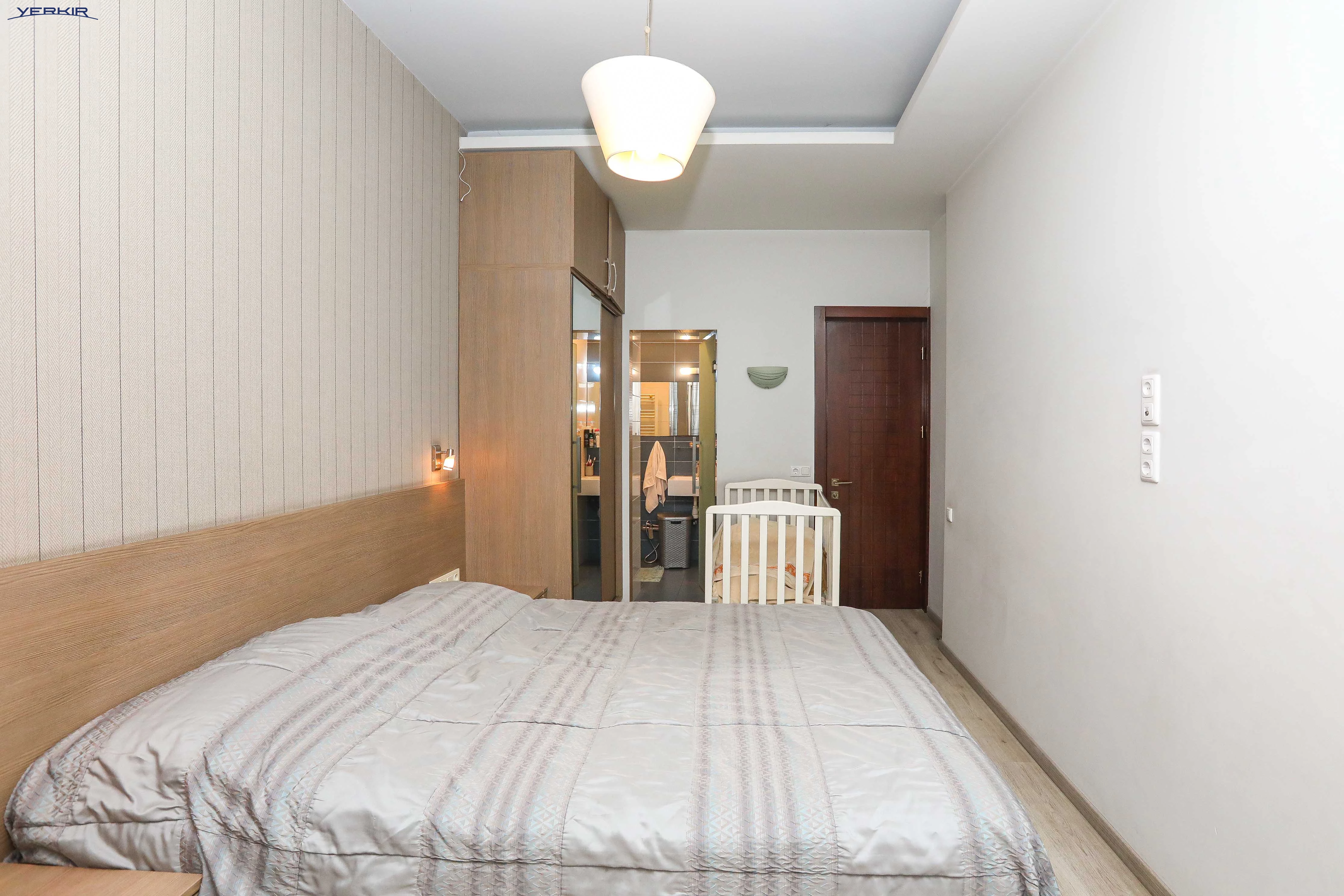 Apartments Code: 10+320496
