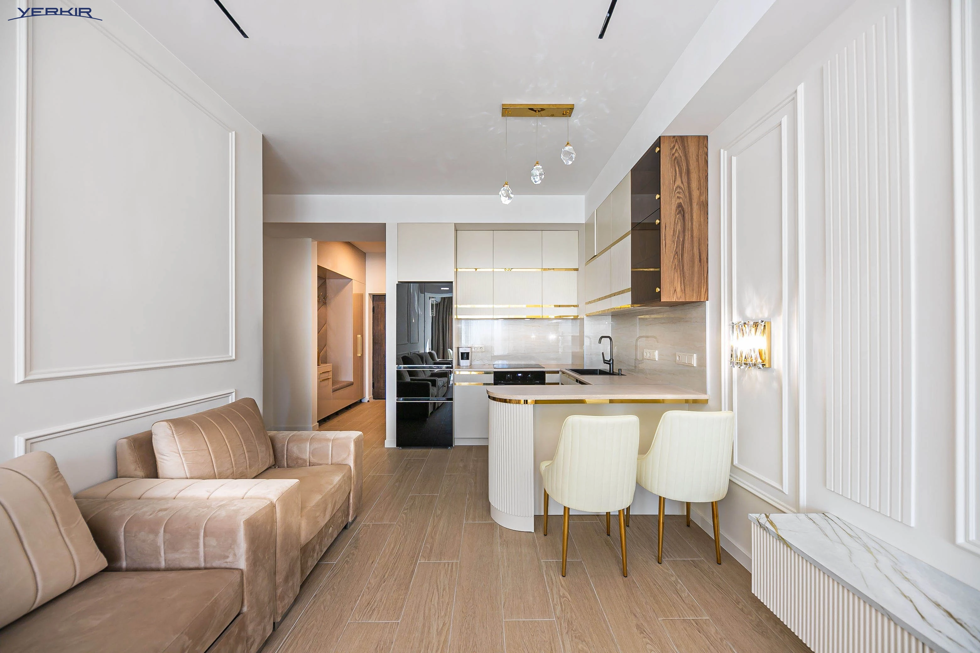 Apartments Code: 9+220348