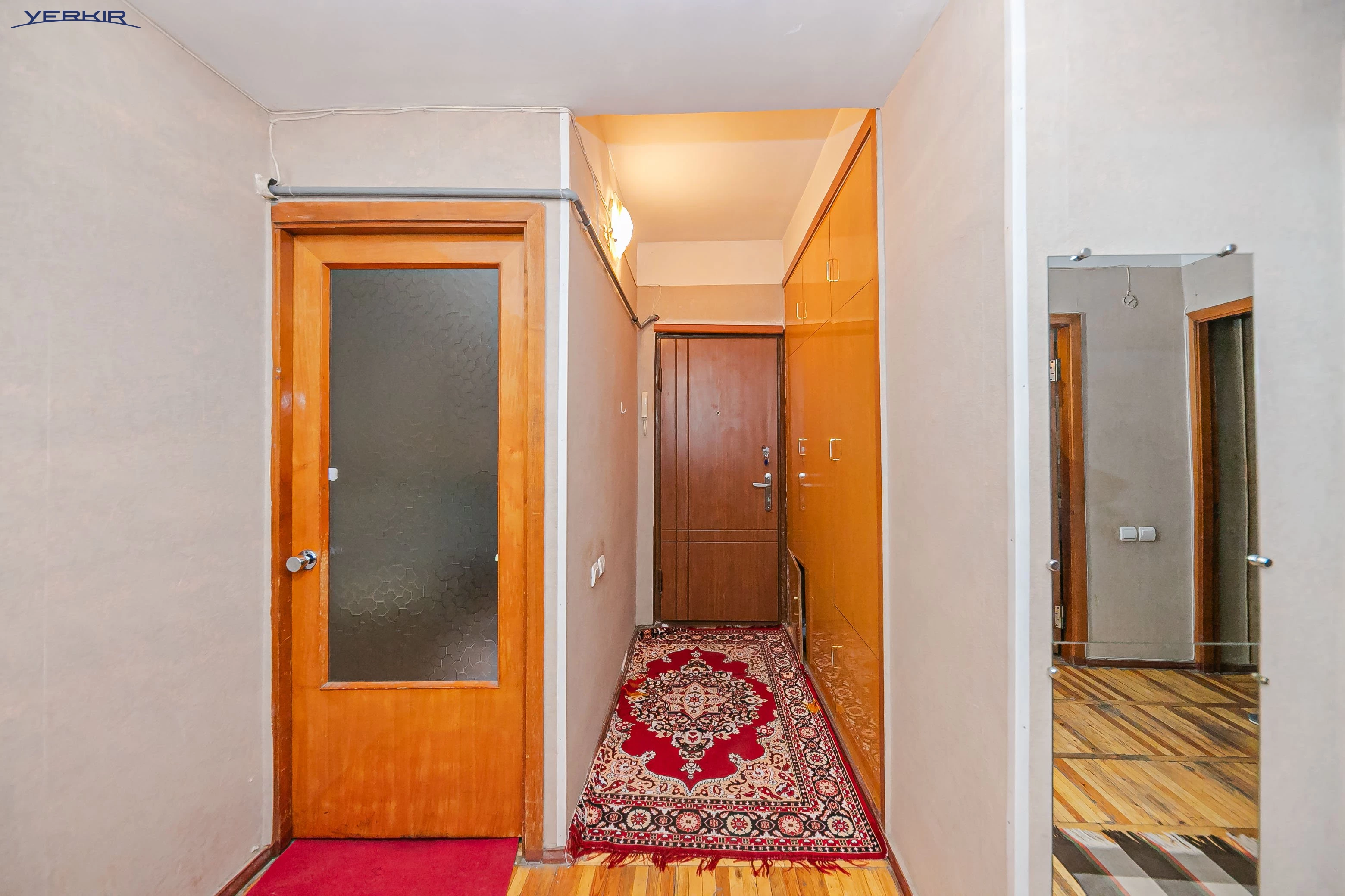 Apartments Code: 9+420195