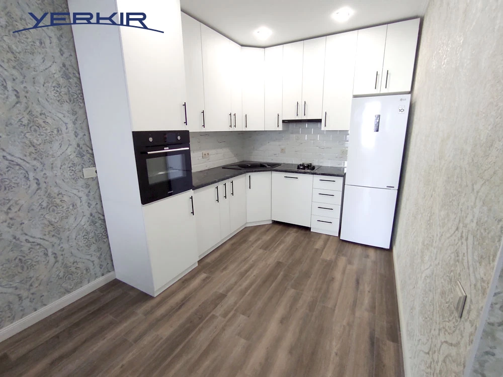 Apartments Code: 5+208821