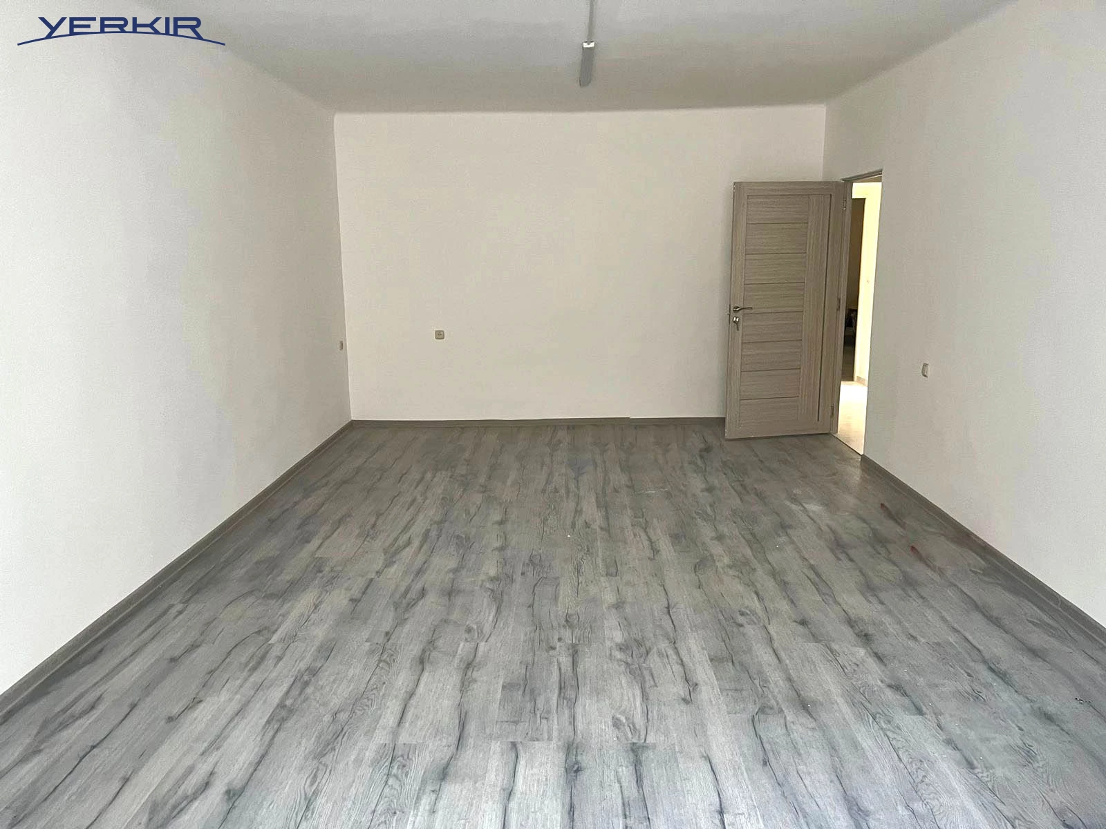 Квартиры Код 4+308530