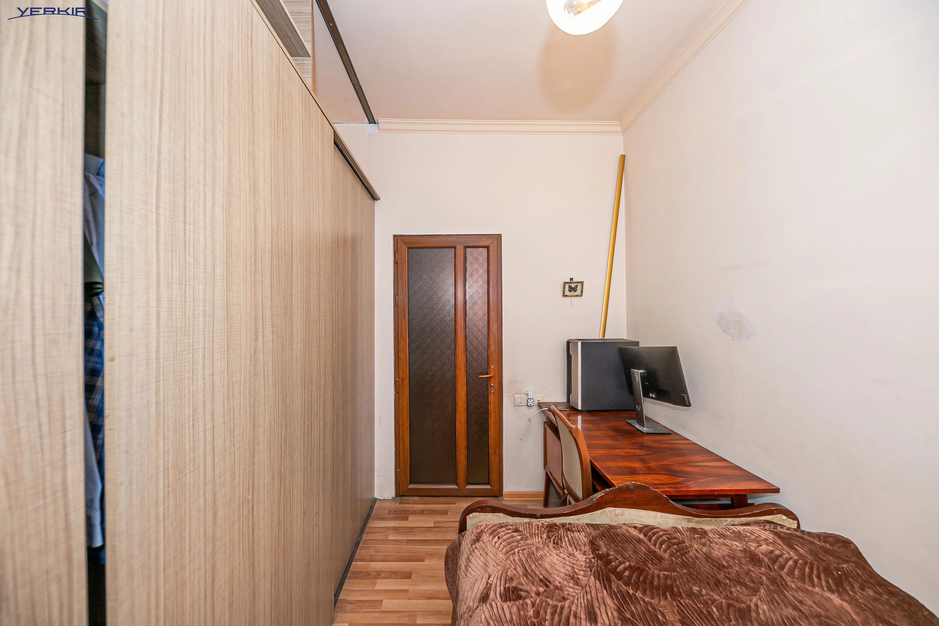 Apartments Code: 1+120218