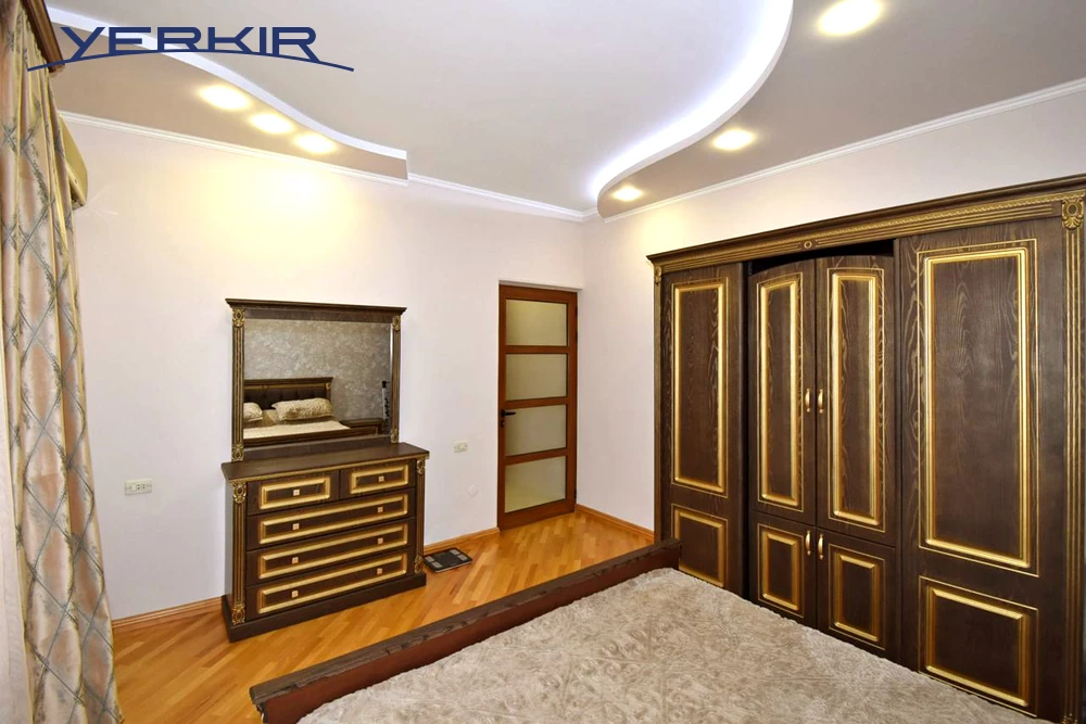 Բնակարաններ Կոդ` 2+305484