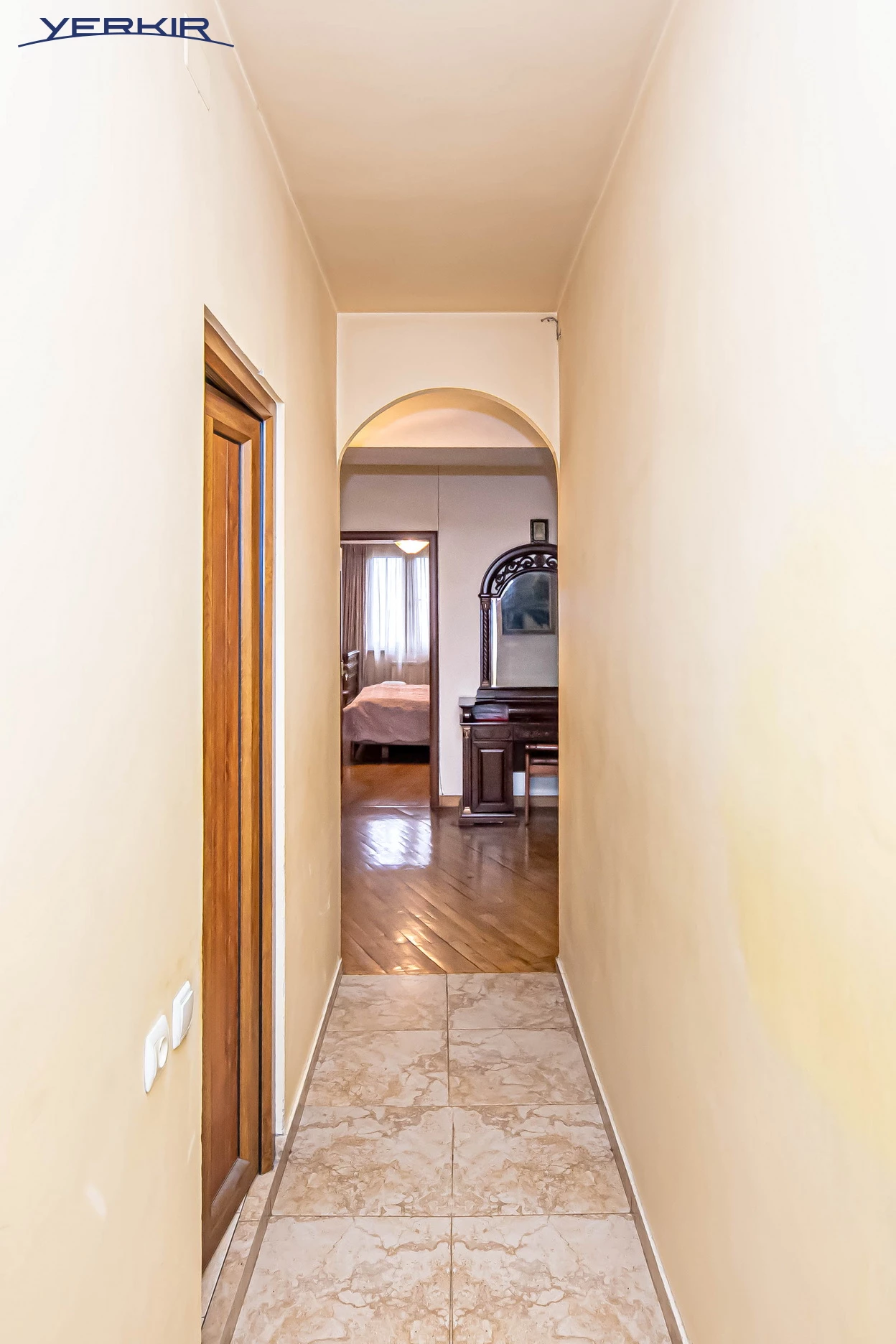 Բնակարաններ Կոդ` 5+314705