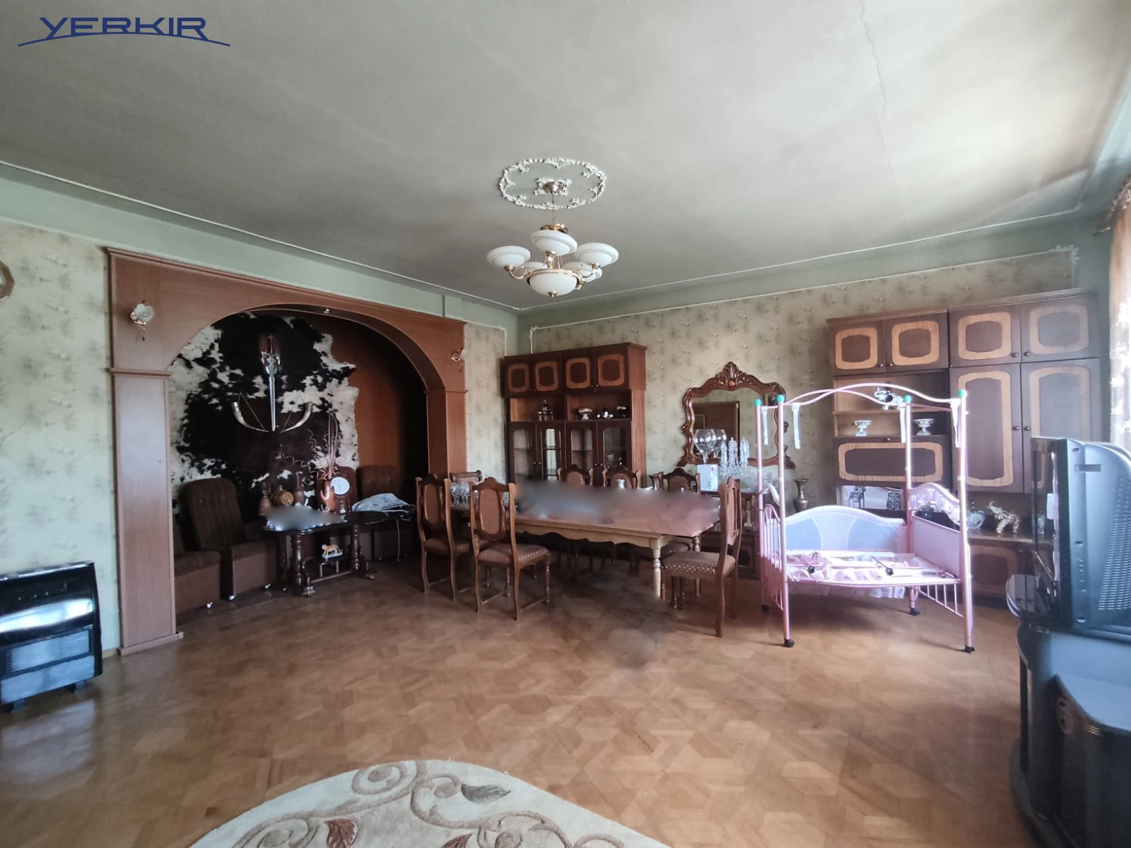Առանձնատներ Կոդ` 9+518087