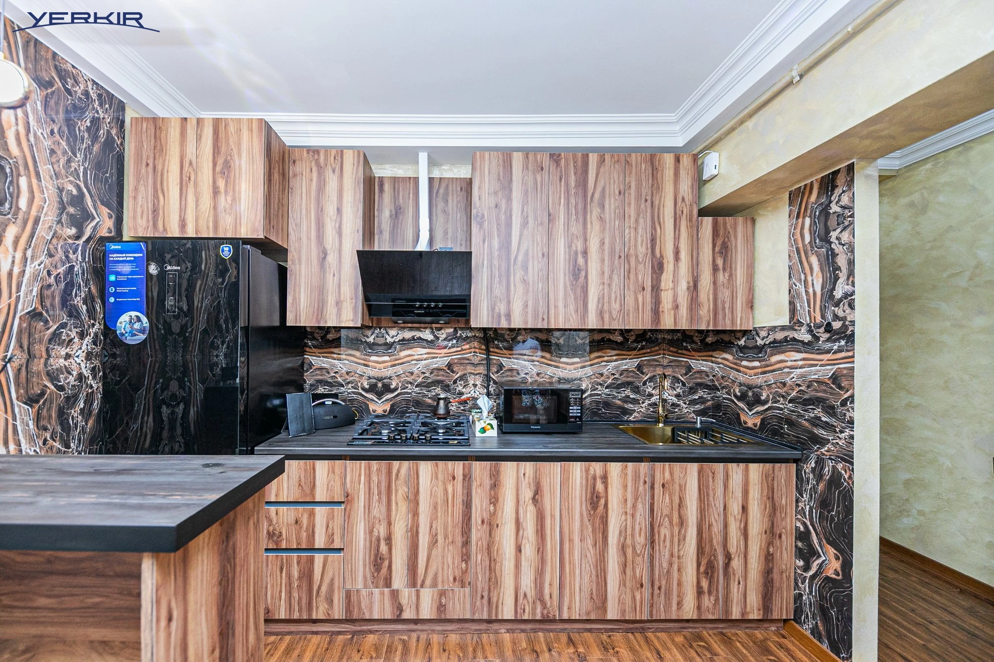 Բնակարաններ Կոդ` 9+118944