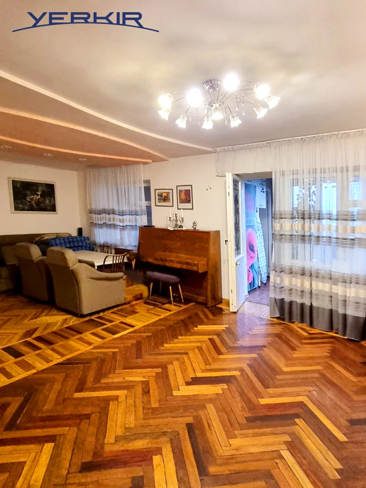 Բնակարաններ Կոդ` 9+309728