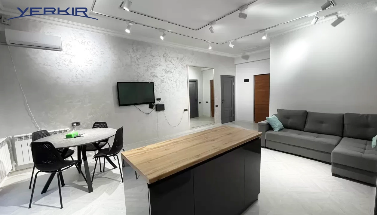 Apartments Code: 10+113935