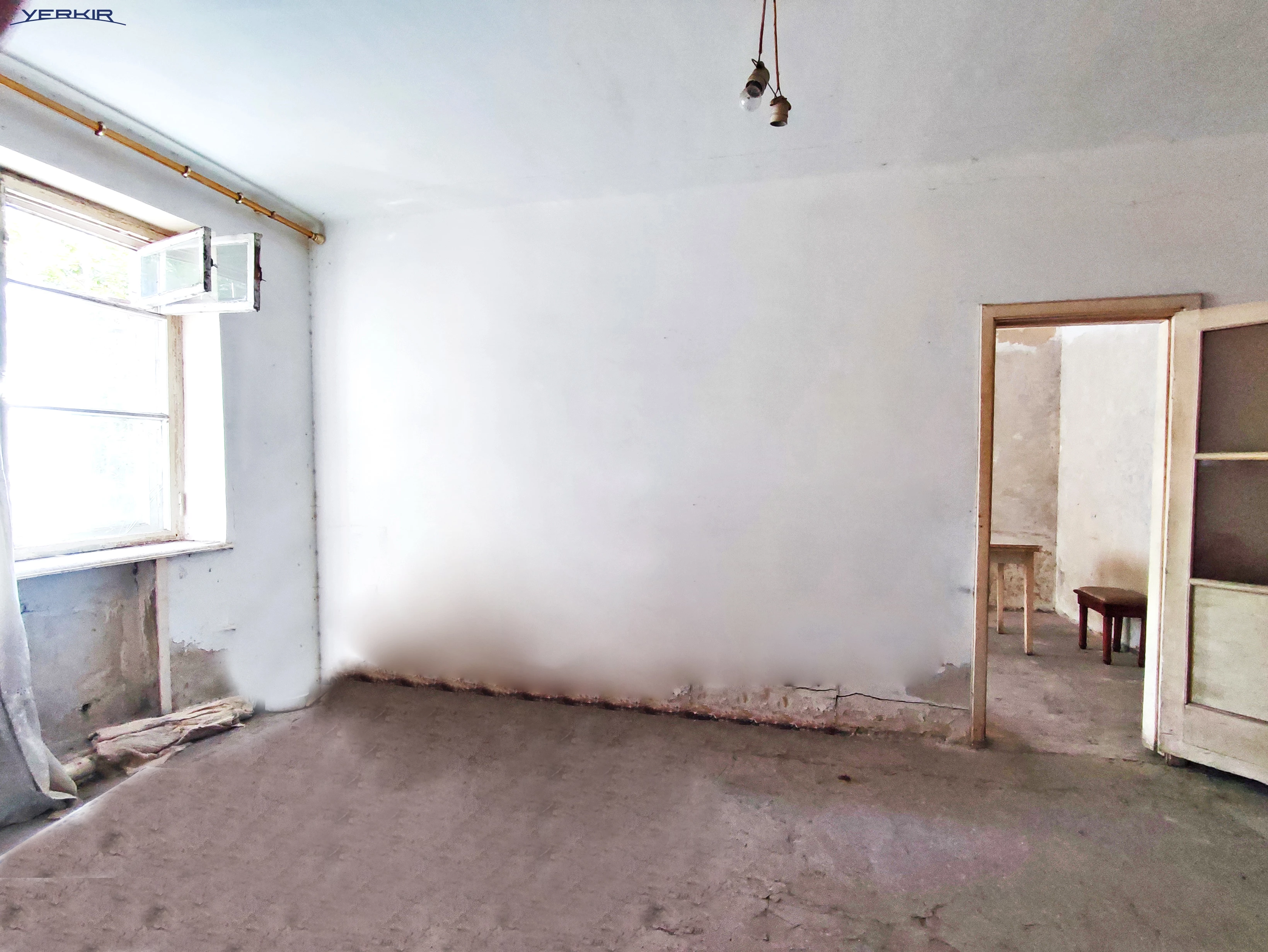 Apartments Code: 4+213786