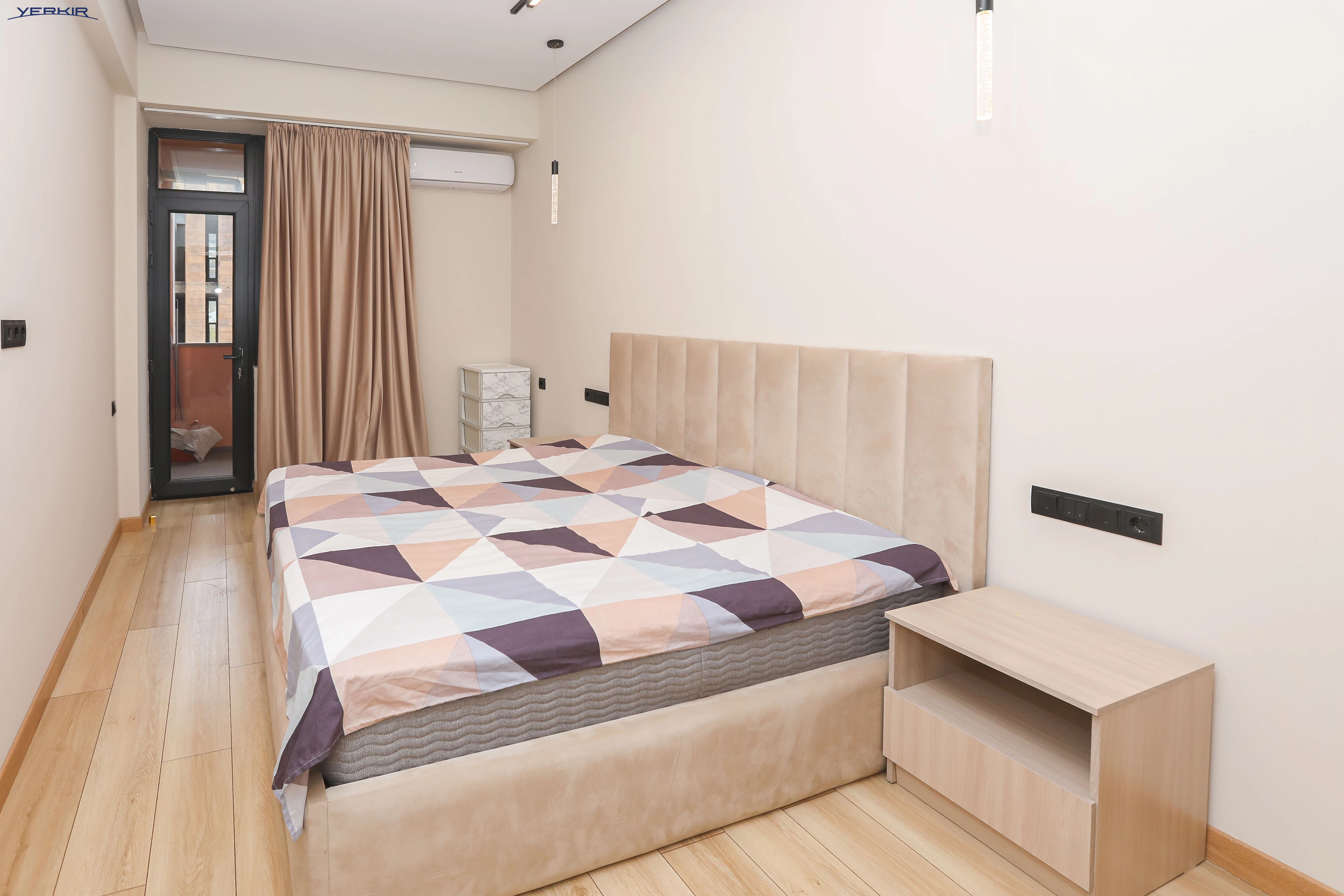 Apartments Code: 10+221020