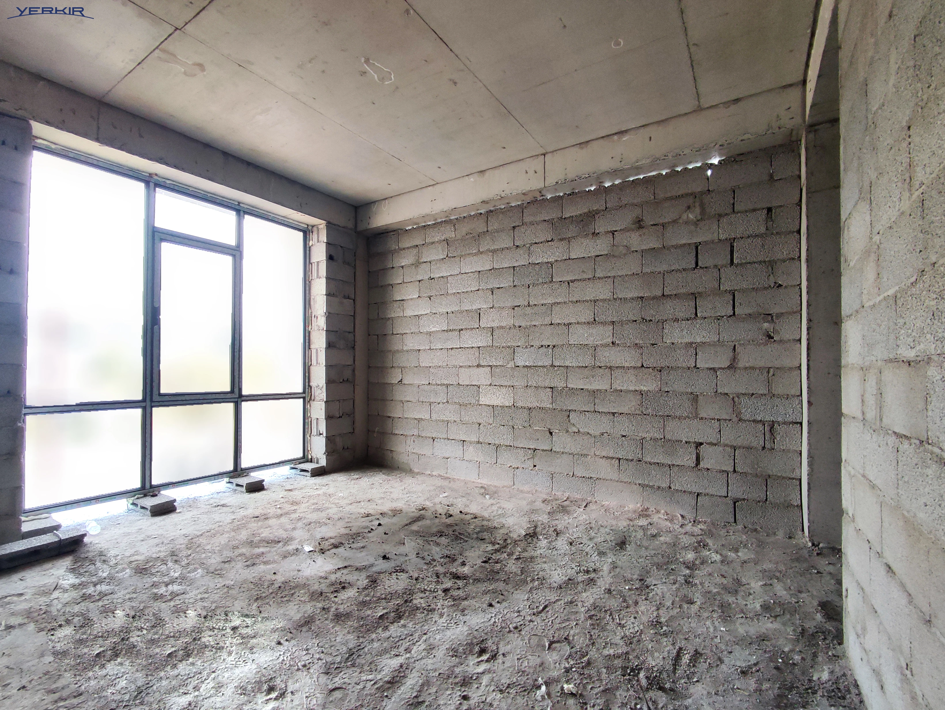 Houses Code: 3+513894