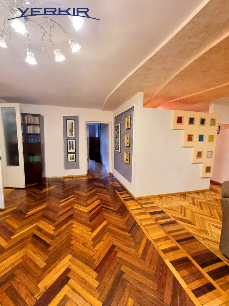 Բնակարաններ Կոդ` 9+309728