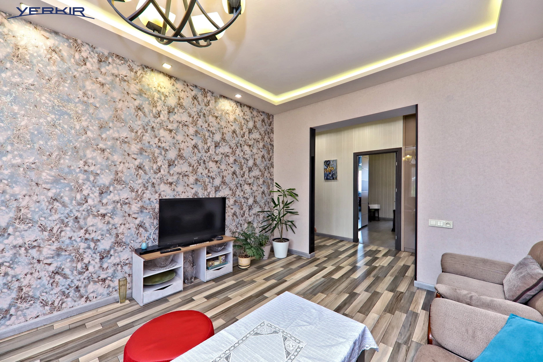 Apartments Code: 5+311669