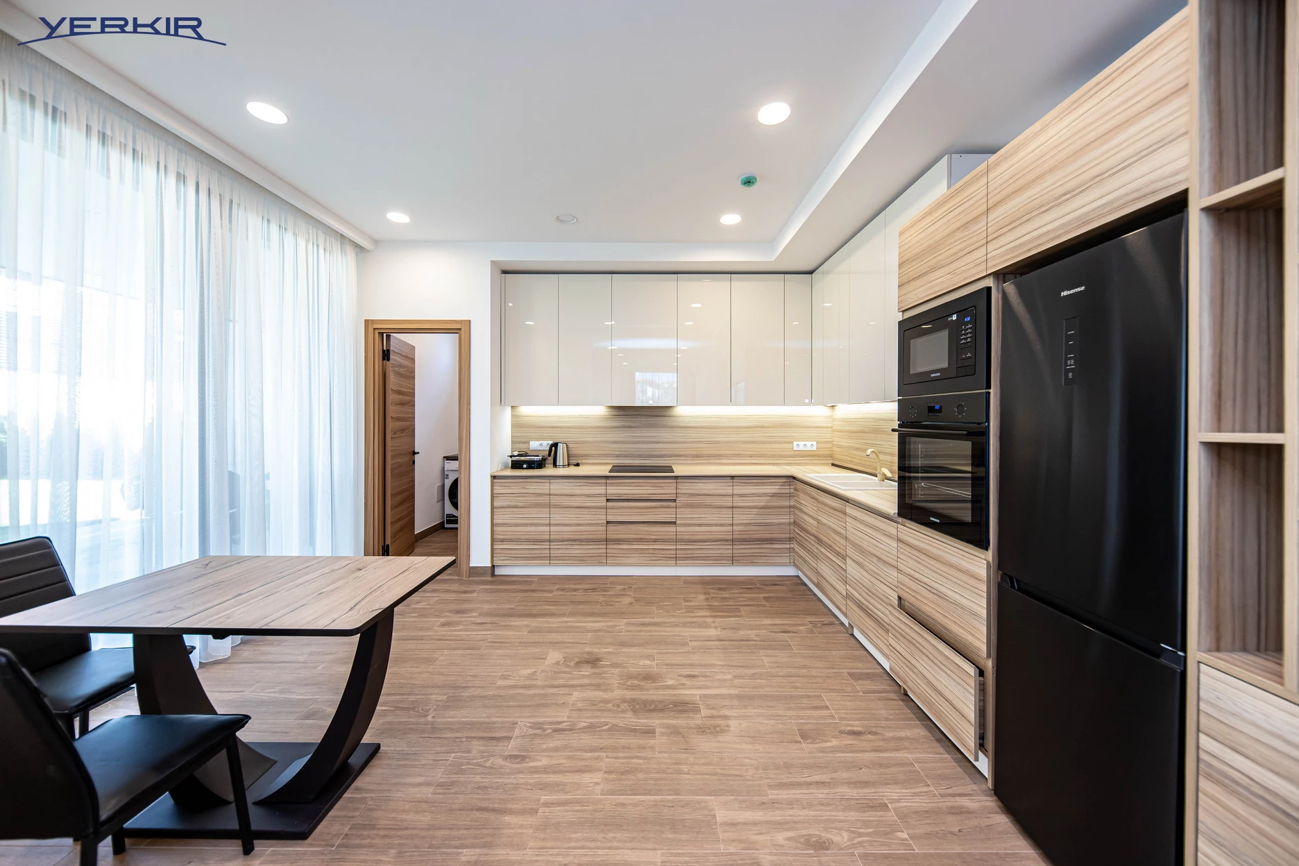 Առանձնատներ Կոդ` 5+513737