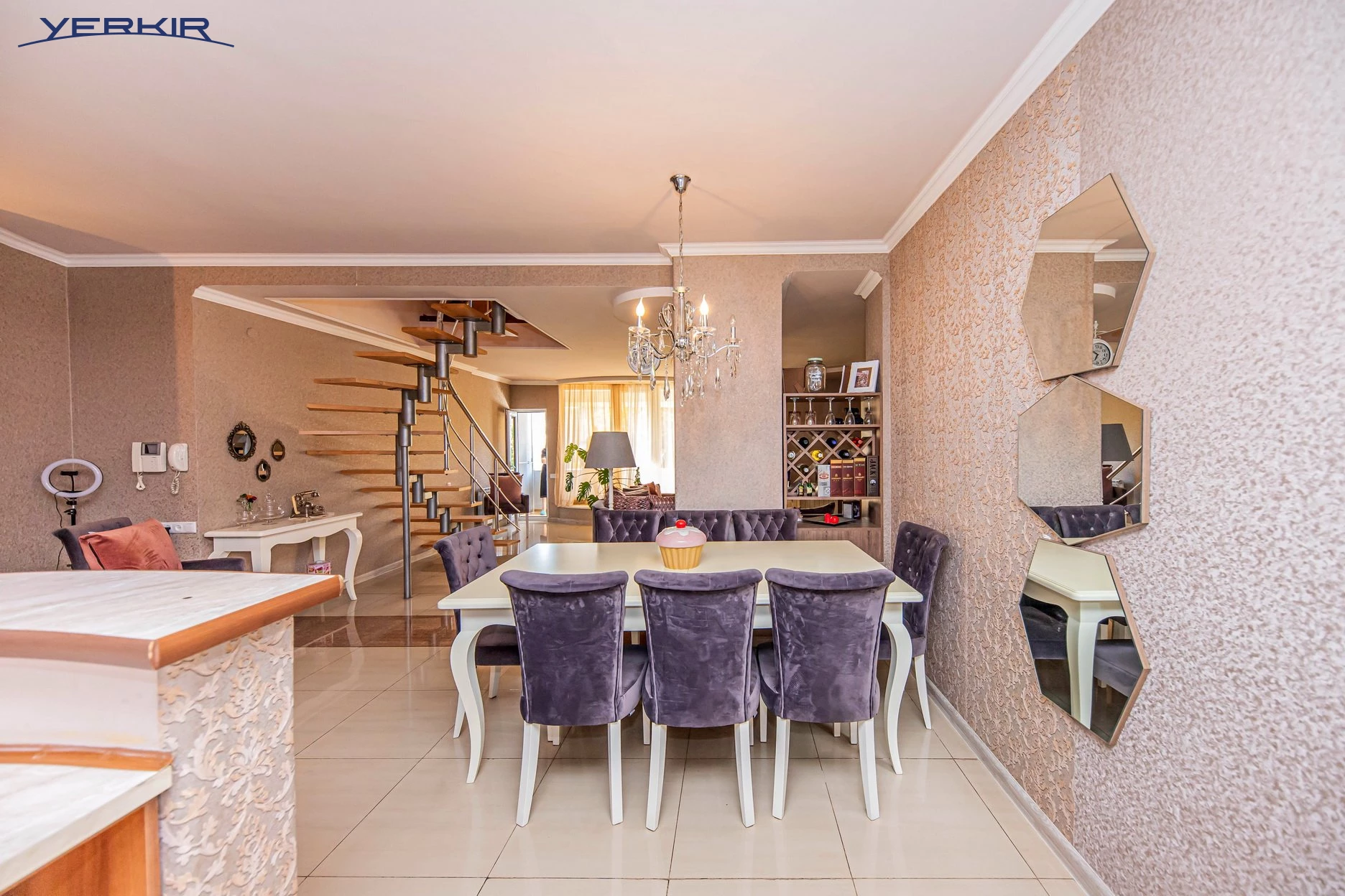 Apartments Code: 2+813181