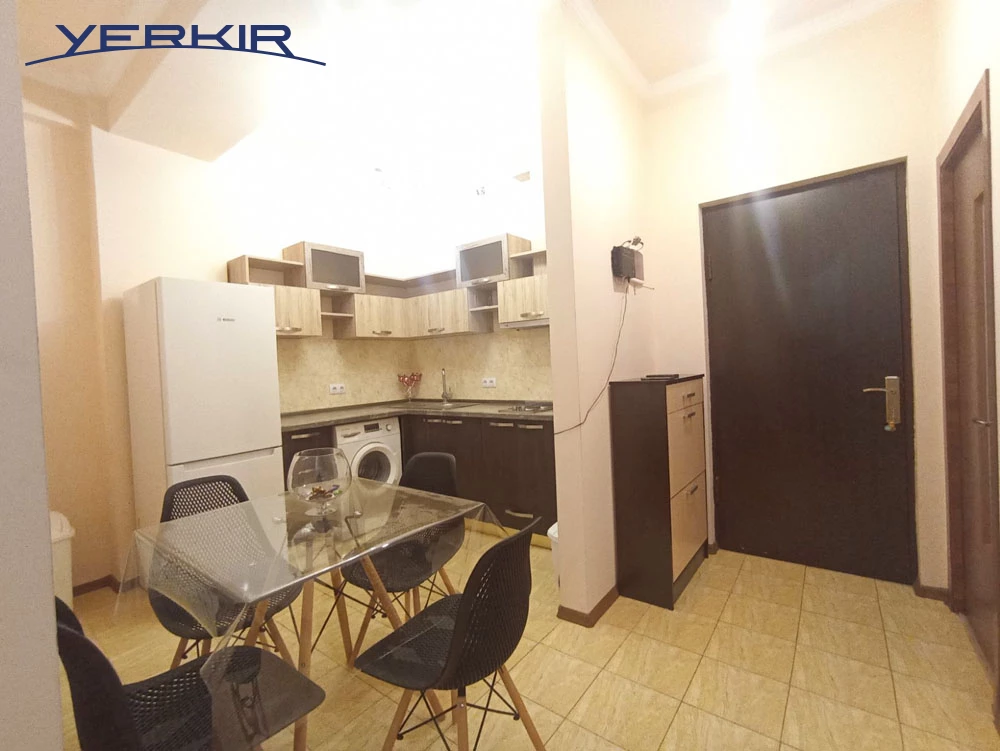 Apartments Code: 10+208212