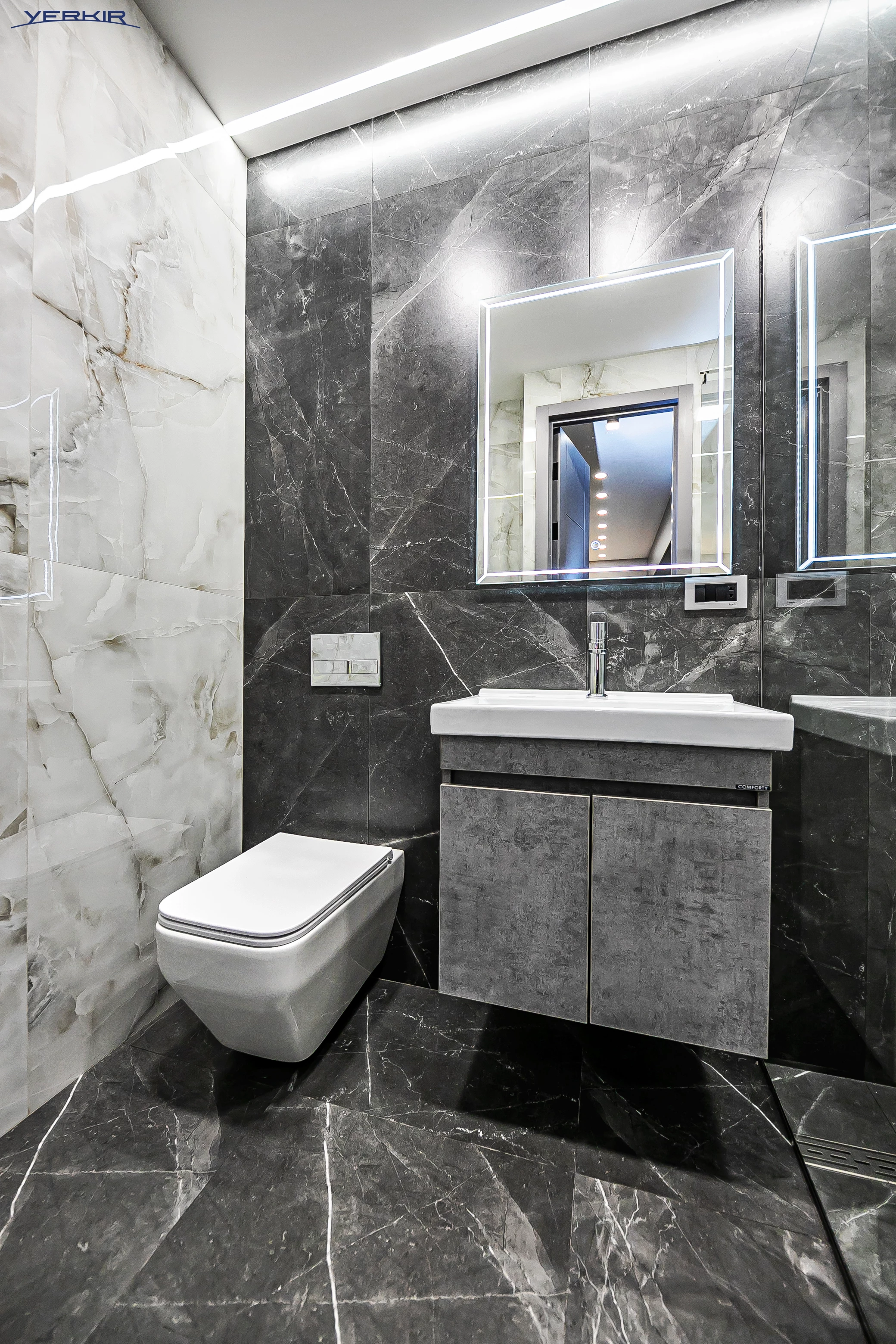 Apartments Code: 5+115778