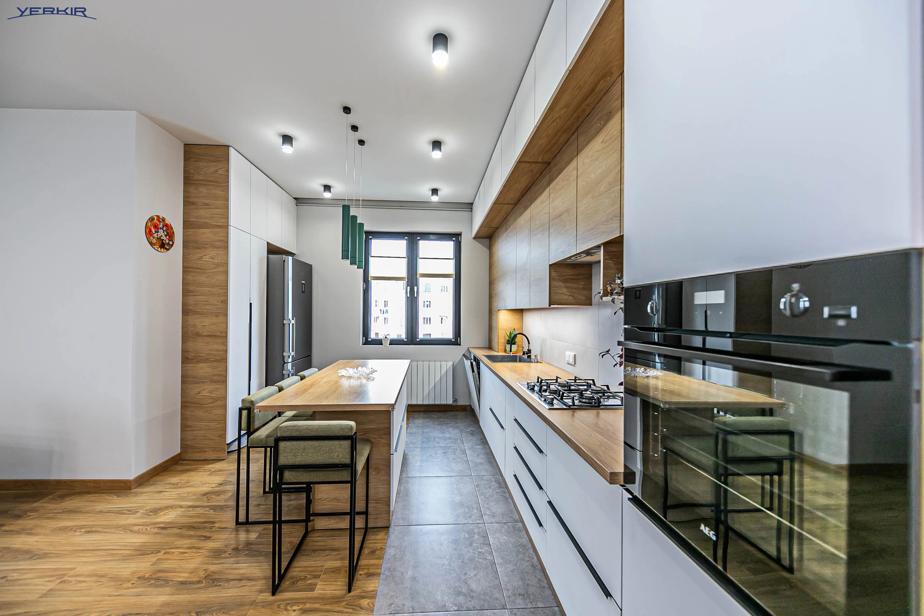 Apartments Code: 5+415188