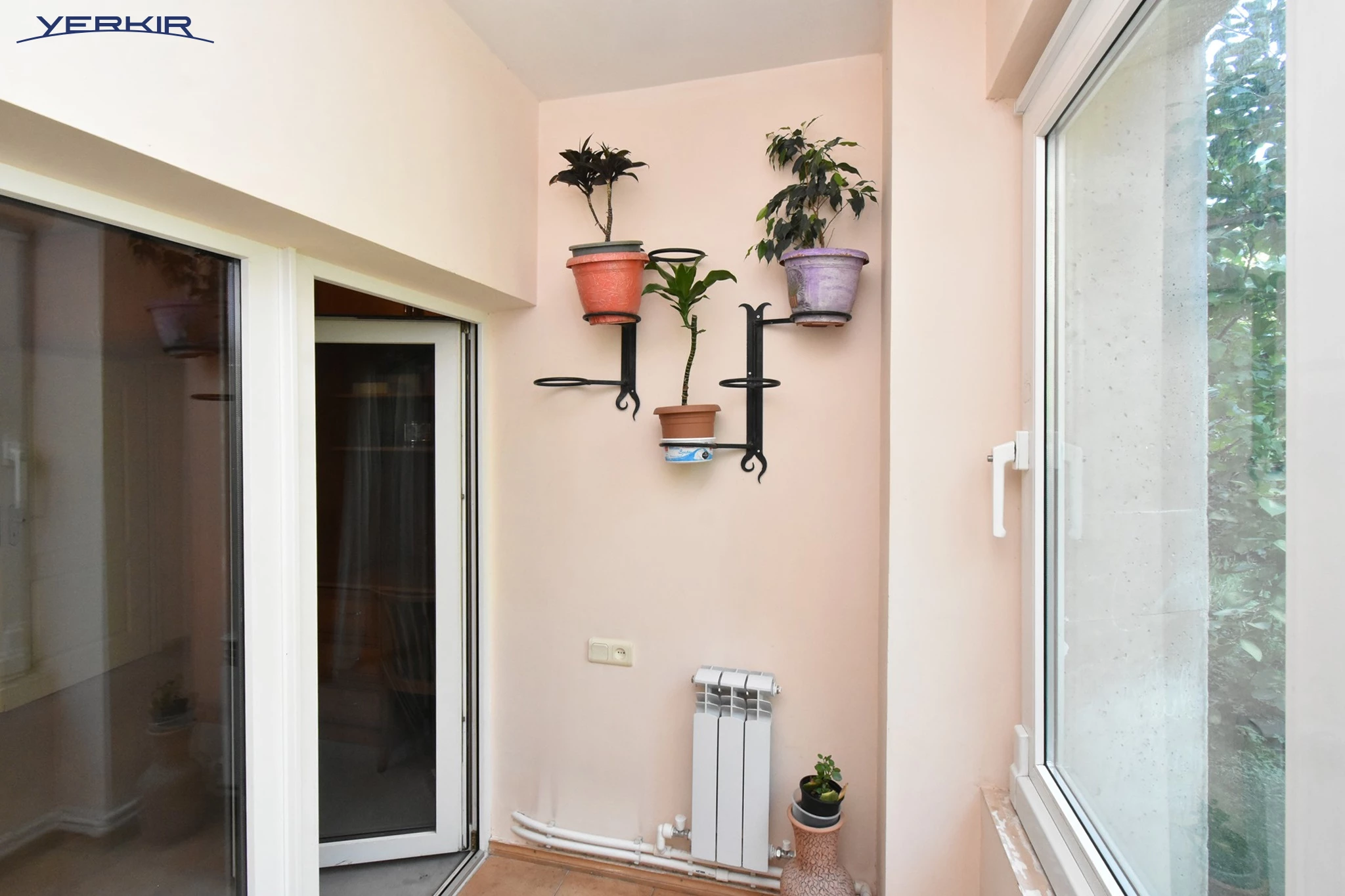 Apartments Code: 5+319422