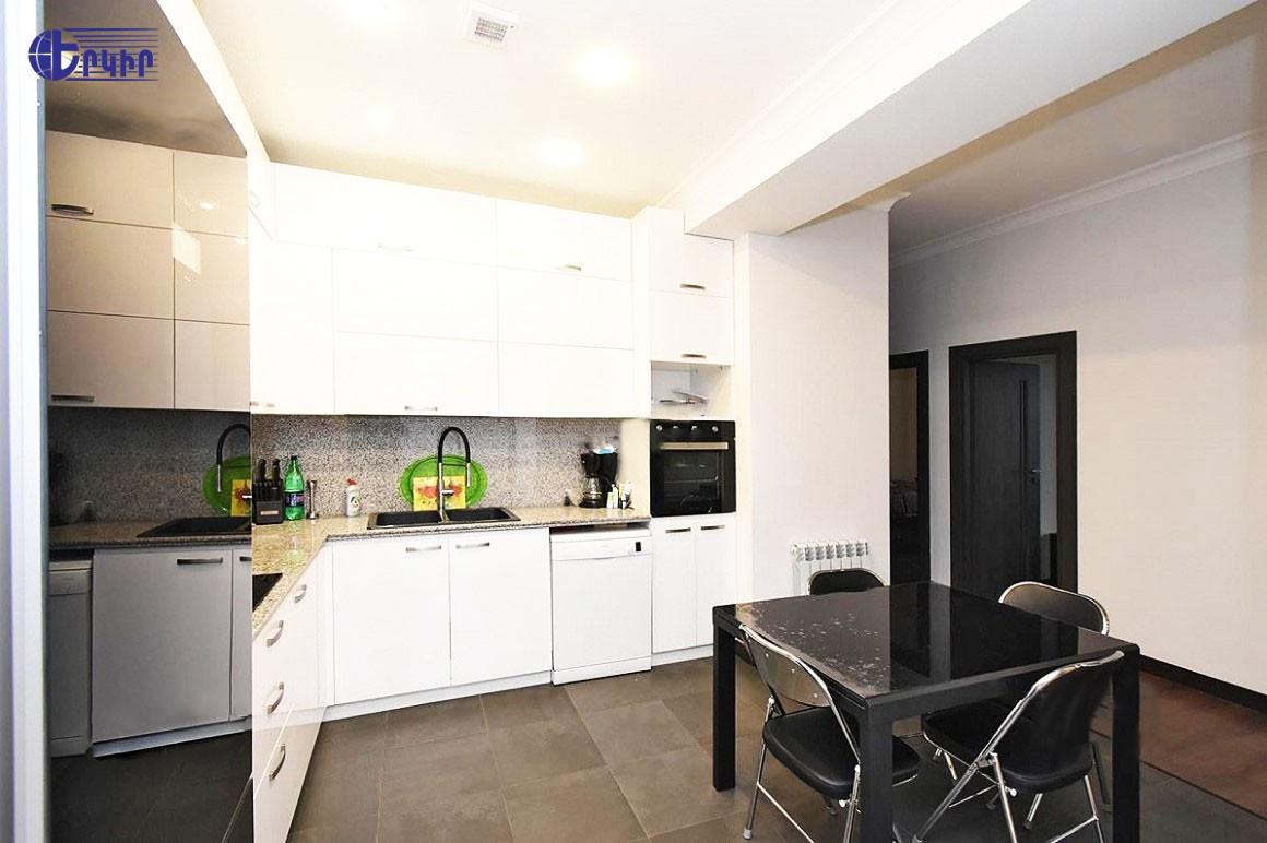 Apartments Code: 5+33769