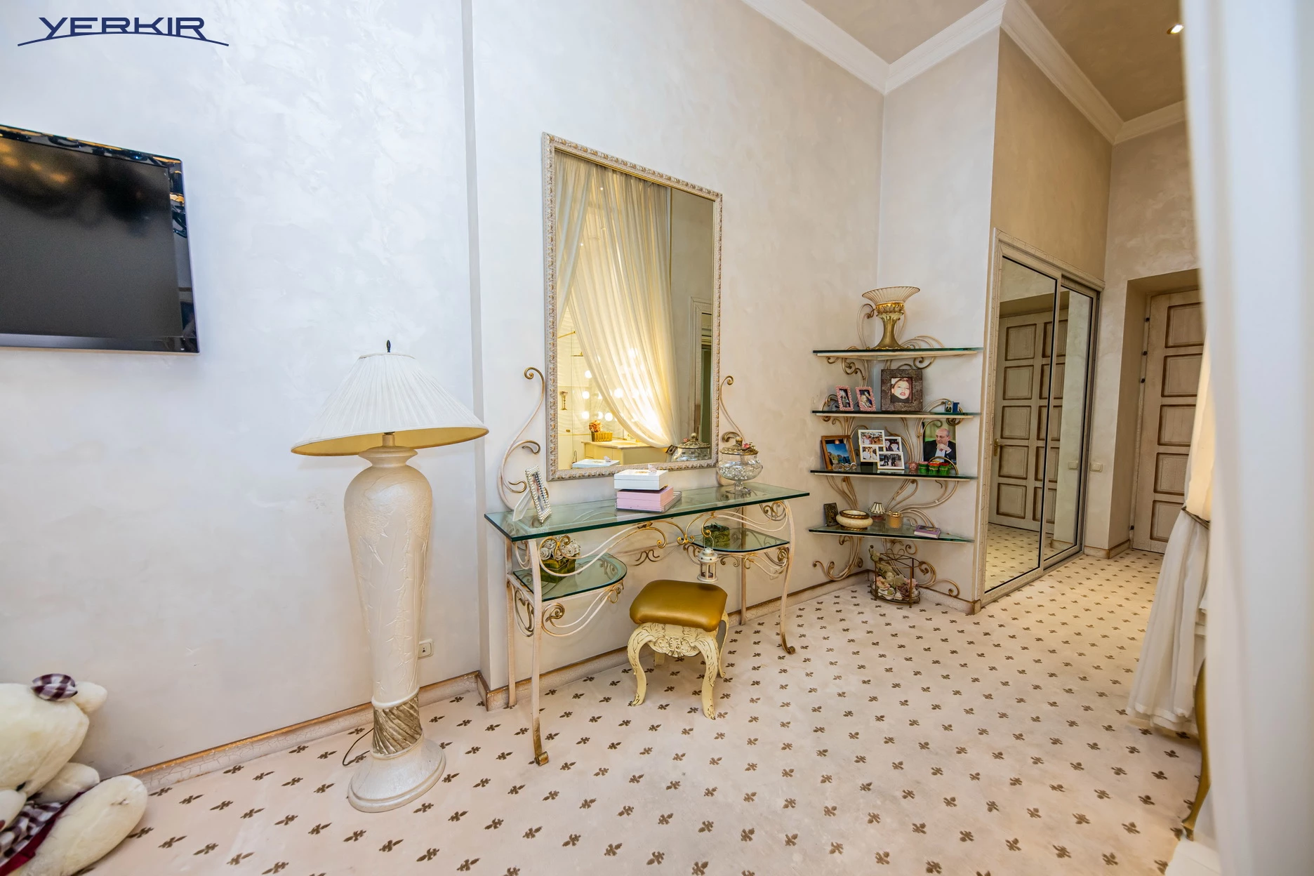 Apartments Code: 3+412855