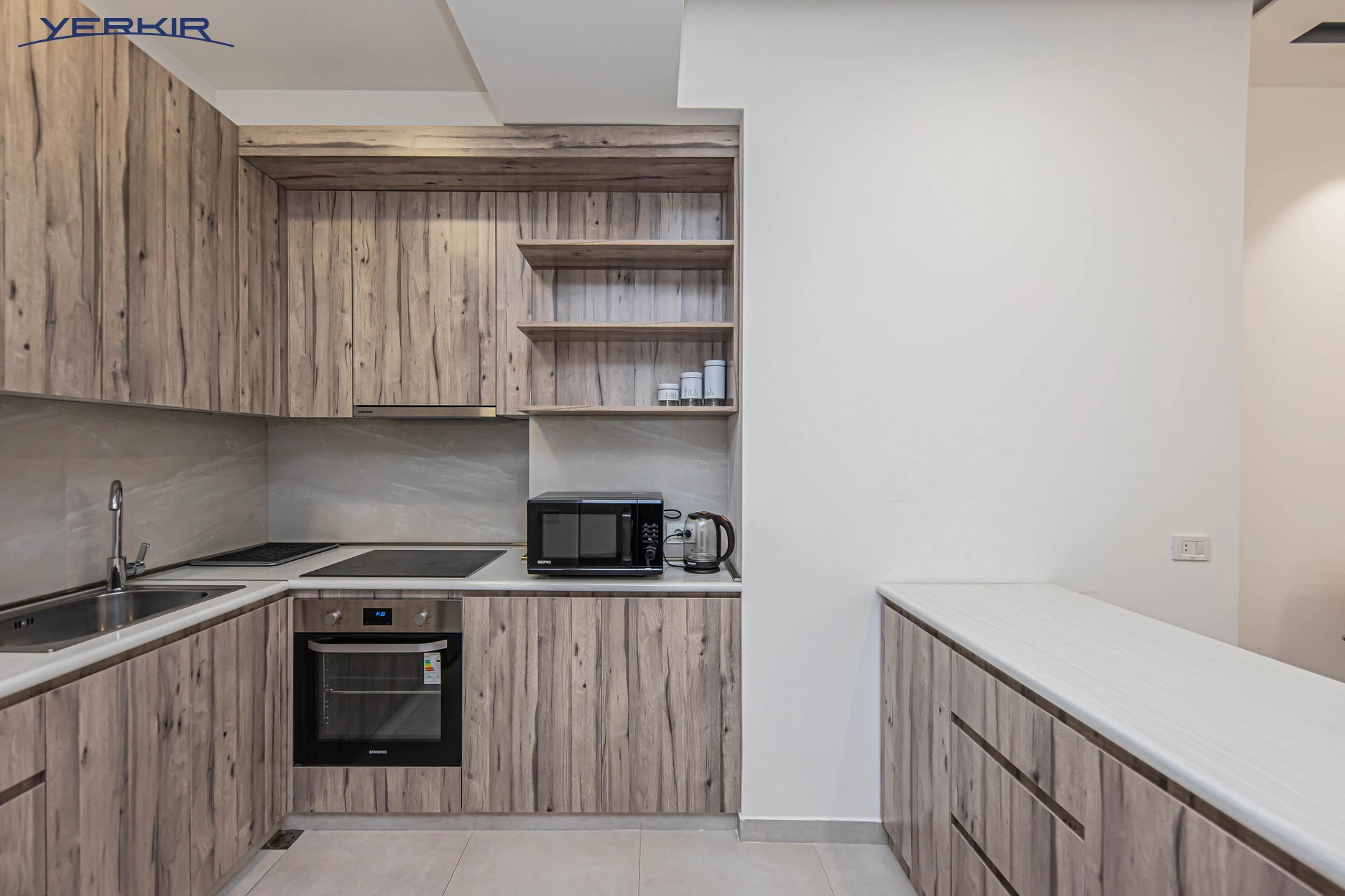 Квартиры Код d+5+214817