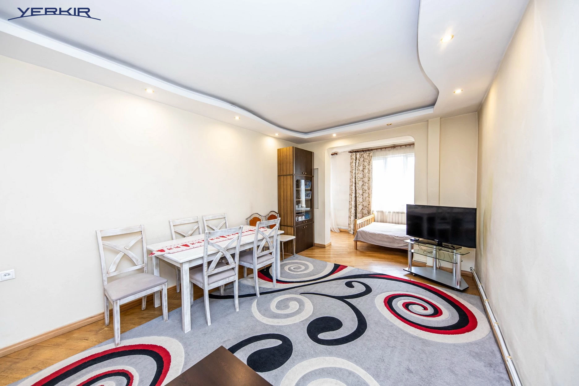 Apartments Code: 2+2282881