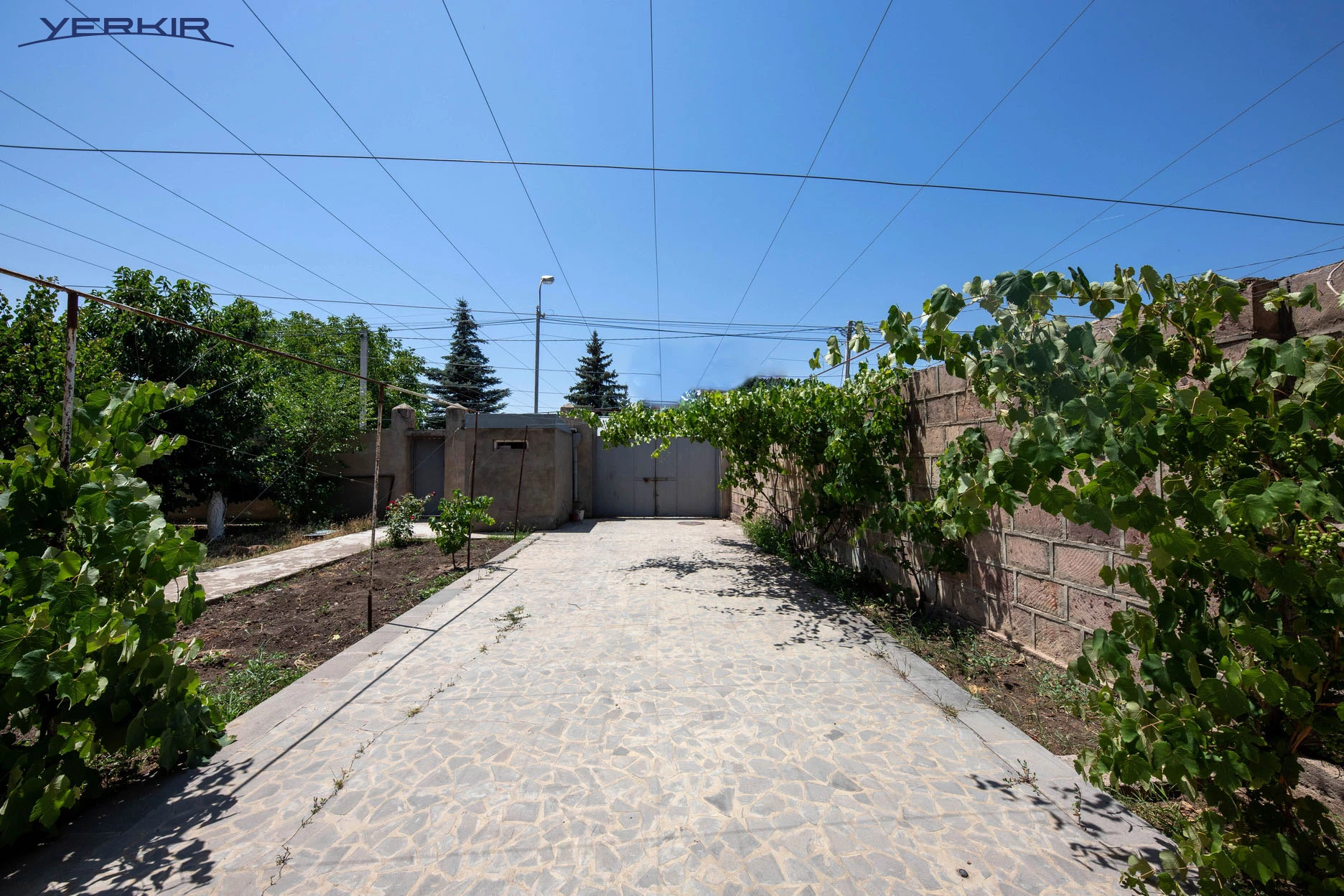 Առանձնատներ Կոդ` 4+511958