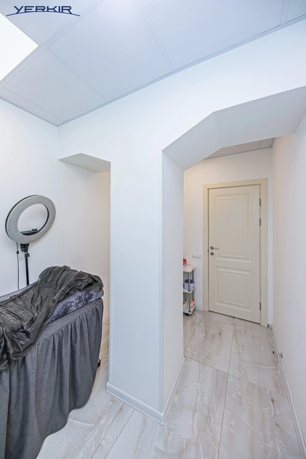 Коммерческие недвижимости Код 5+918152