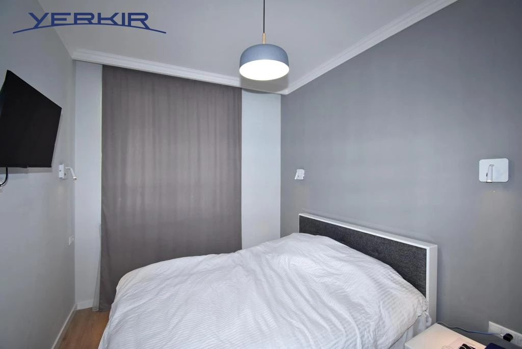 Apartments Code: 9+213498