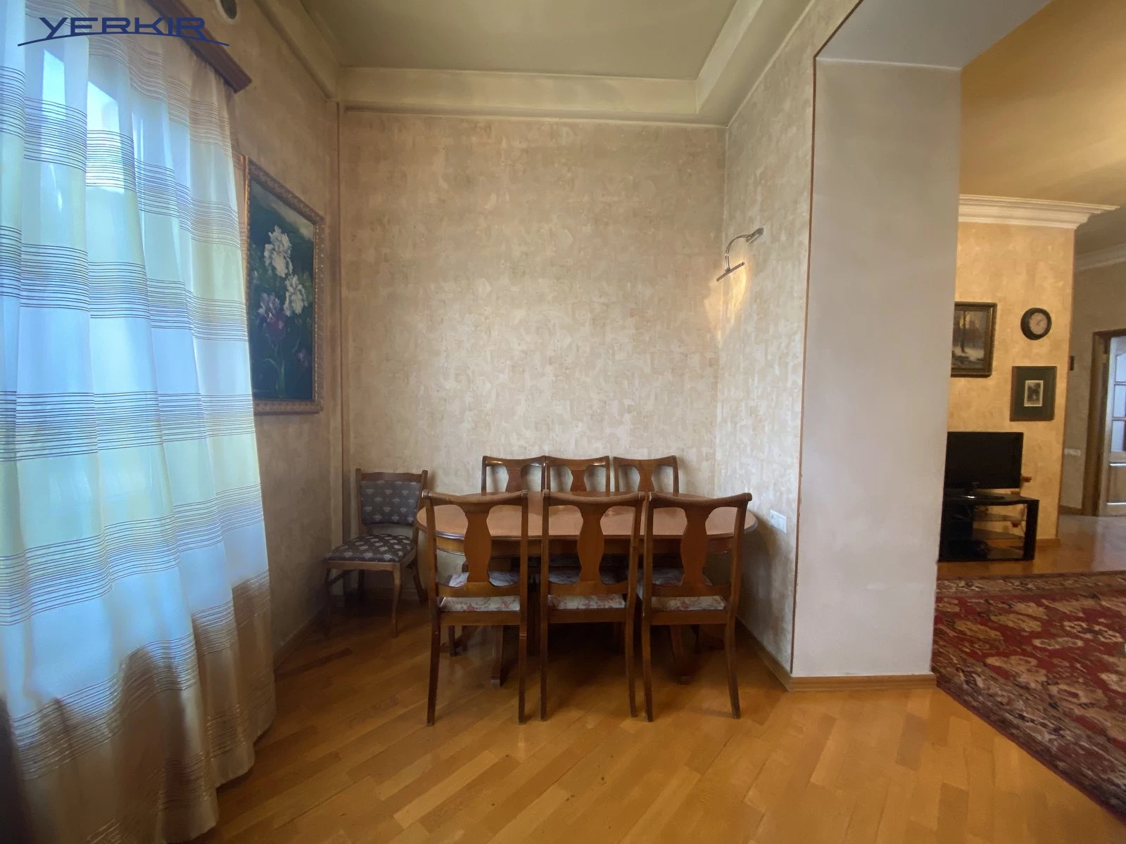 Apartments Code: 5+315379