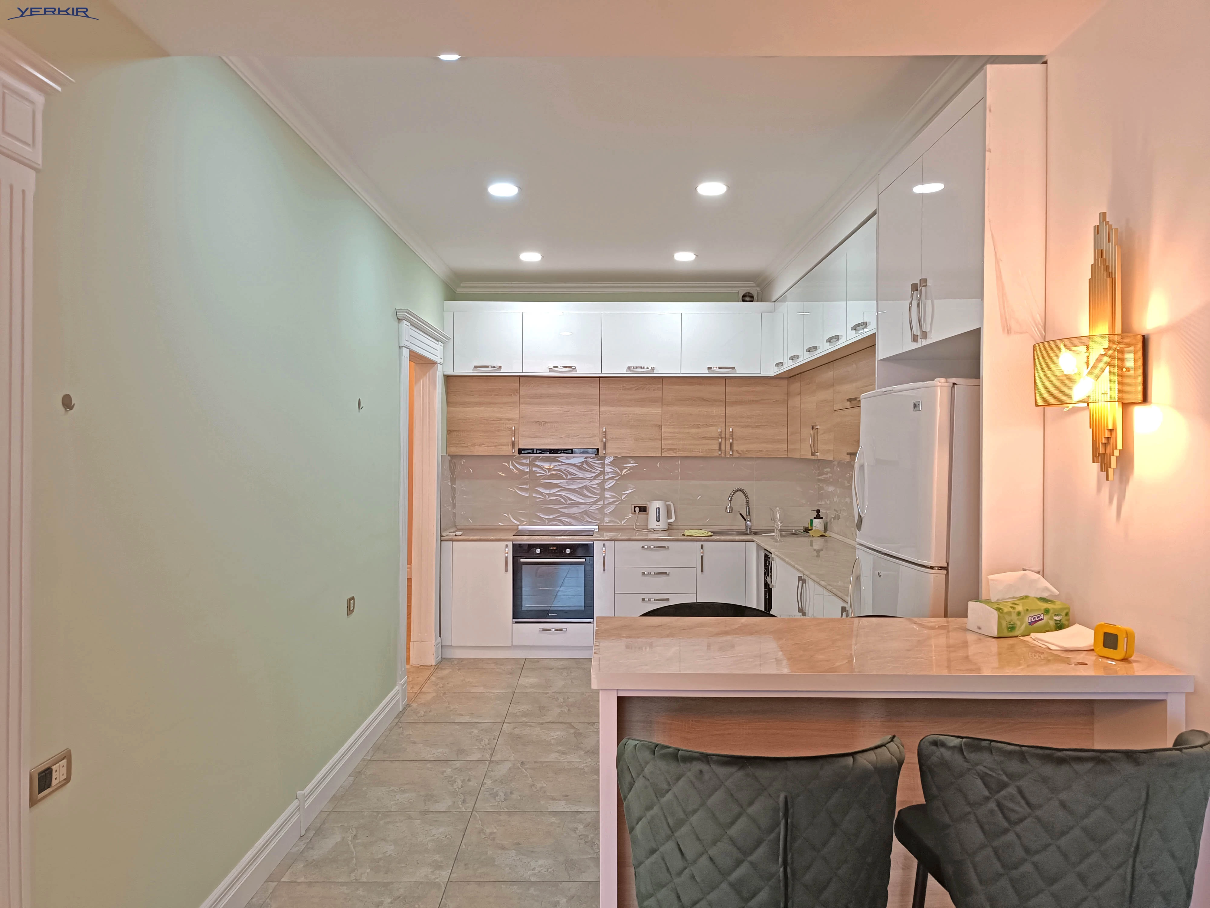 Apartments Code: 9+411224