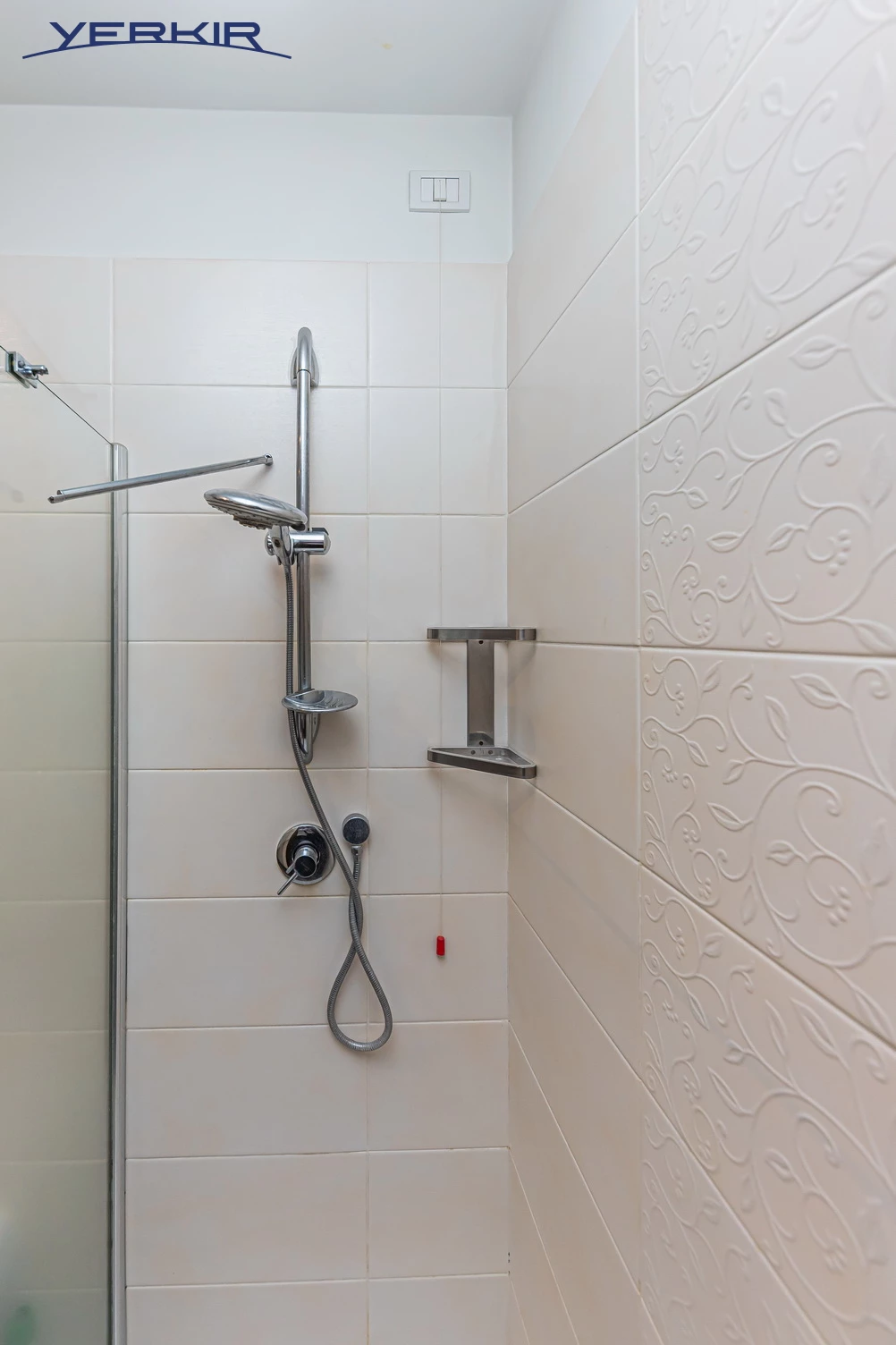 Apartments Code: 5+217211