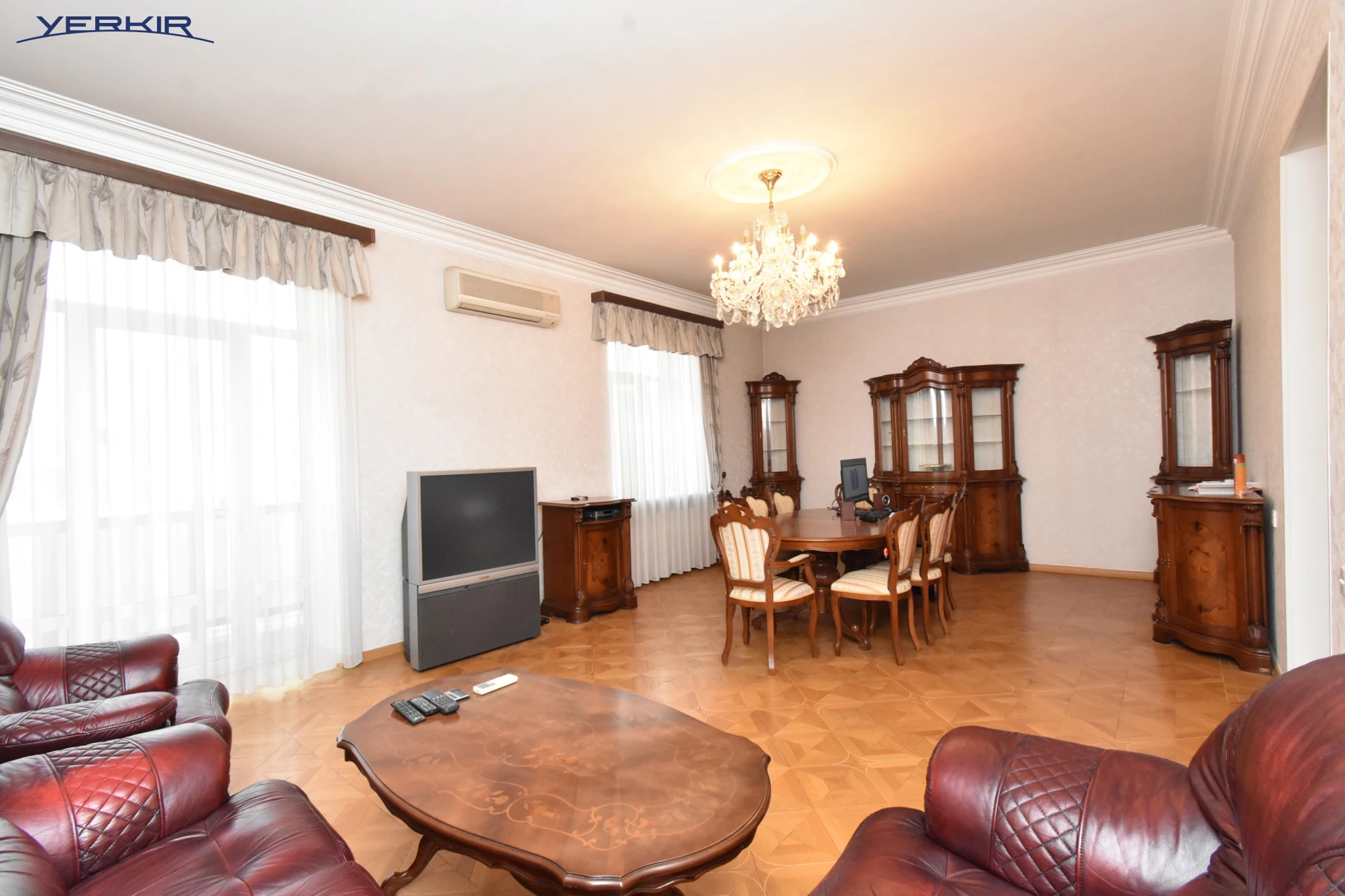 Բնակարաններ Կոդ` 5+821260